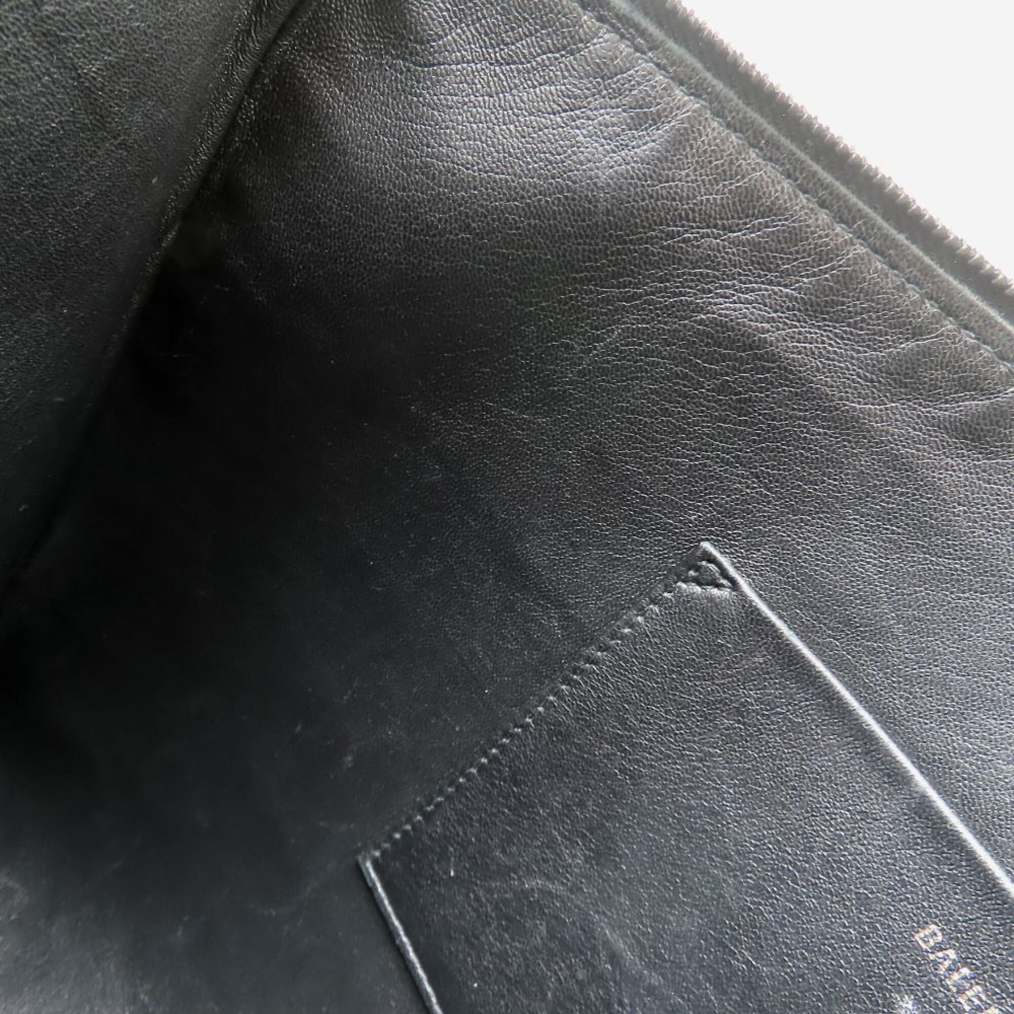 Balenciaga Black Leather Clutch Bag (Pre-Owned)