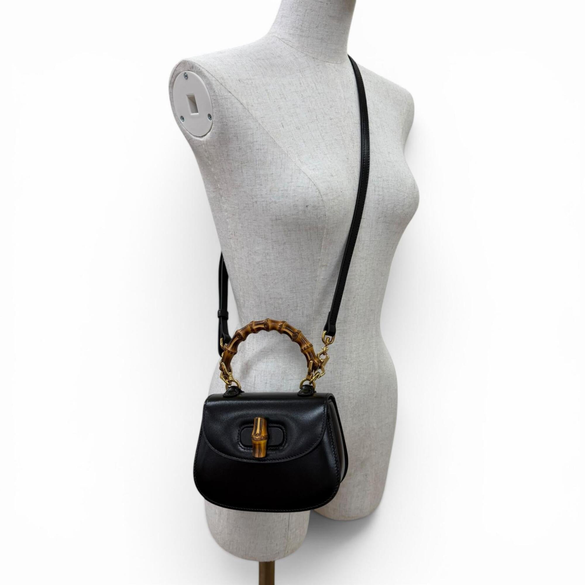 Gucci Black Leather Handbag Shoulder Bag (Pre-Owned)