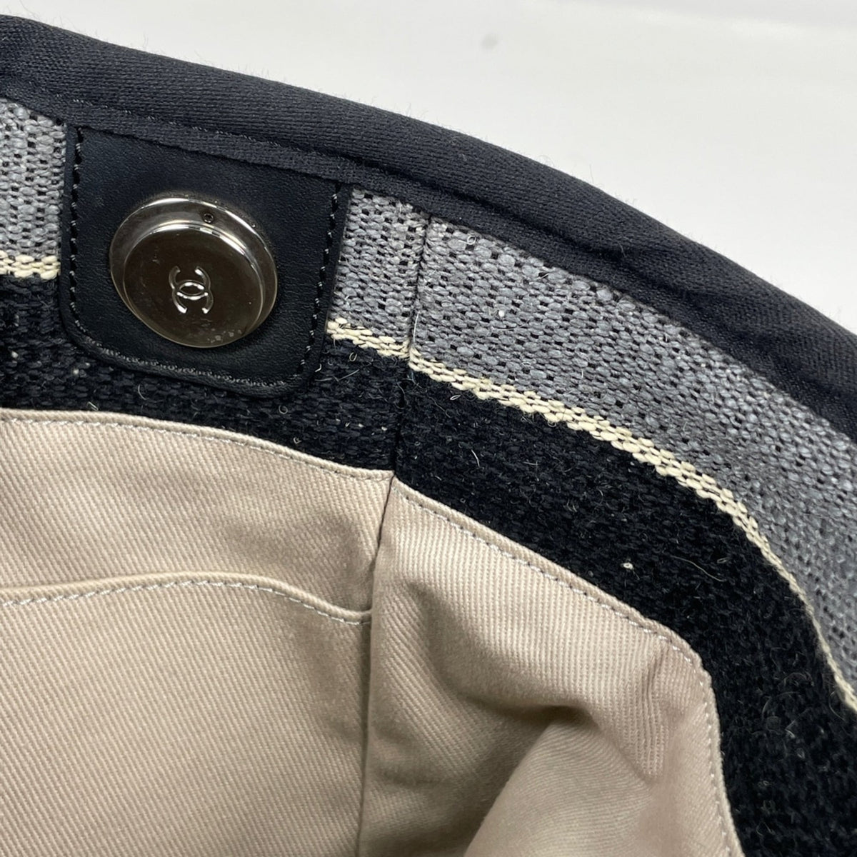 Chanel Black Gray Canvas Leather Tote Bag (Pre-Owned)