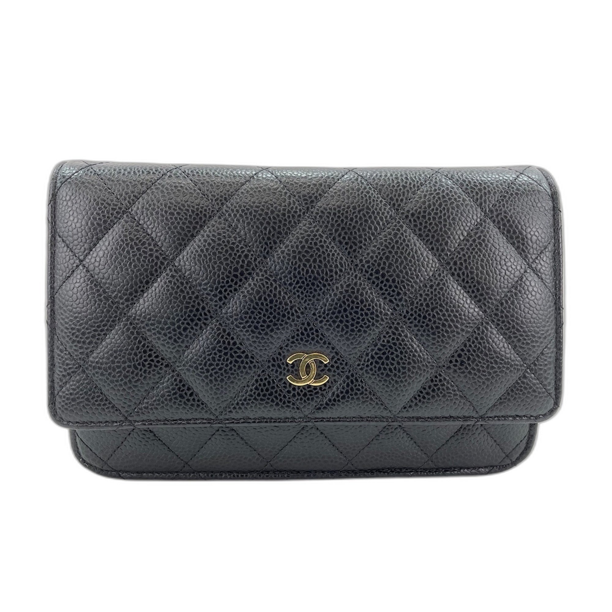 Chanel Black Shoulder Bag (Pre-Owned)
