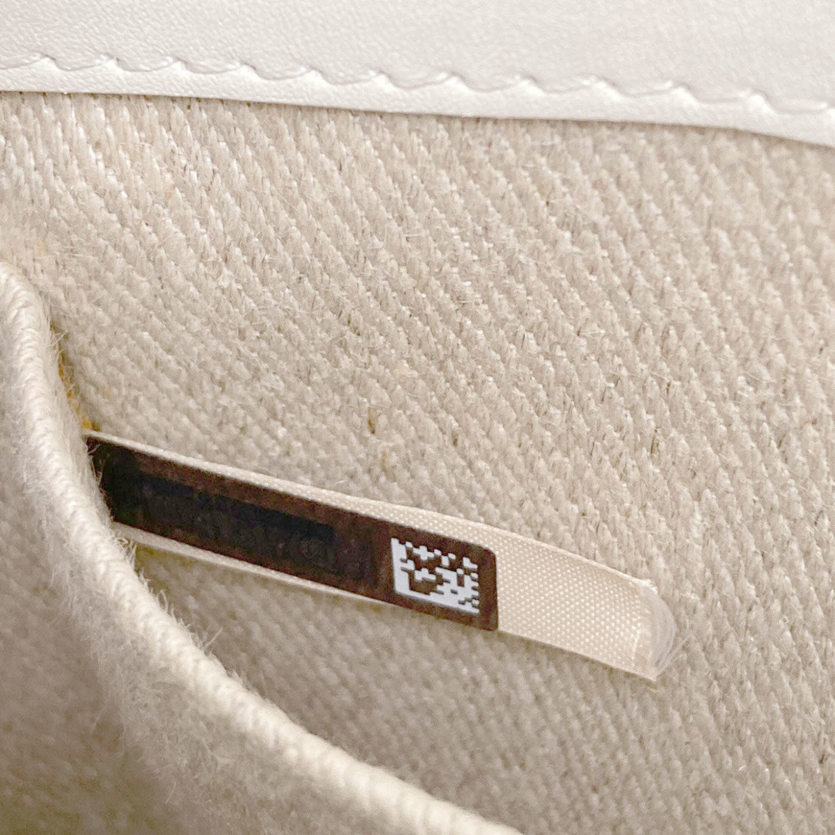 Chloé White Leather Handbag (Pre-Owned)