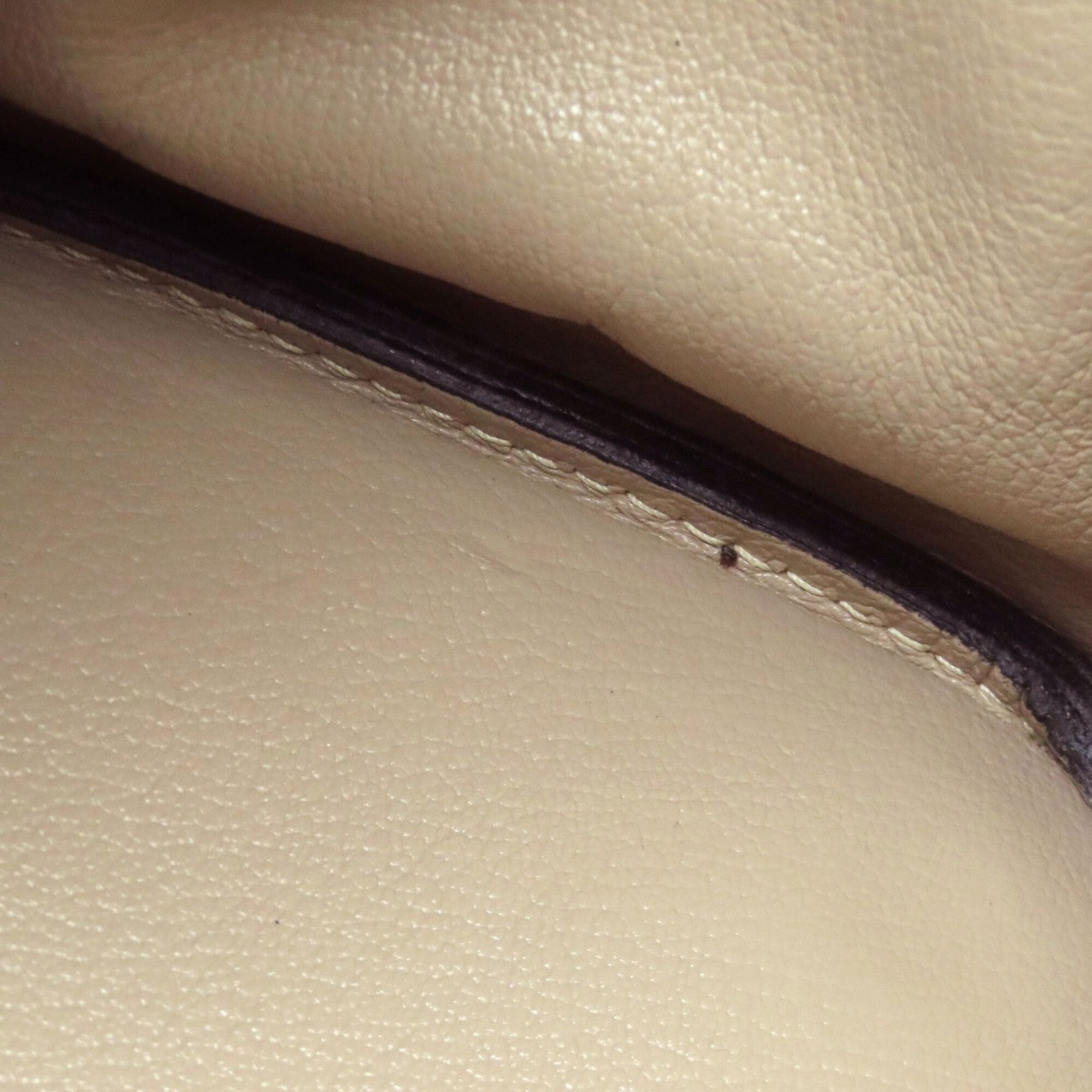 Hermes Beige Togo Leather Handbag (Pre-Owned)