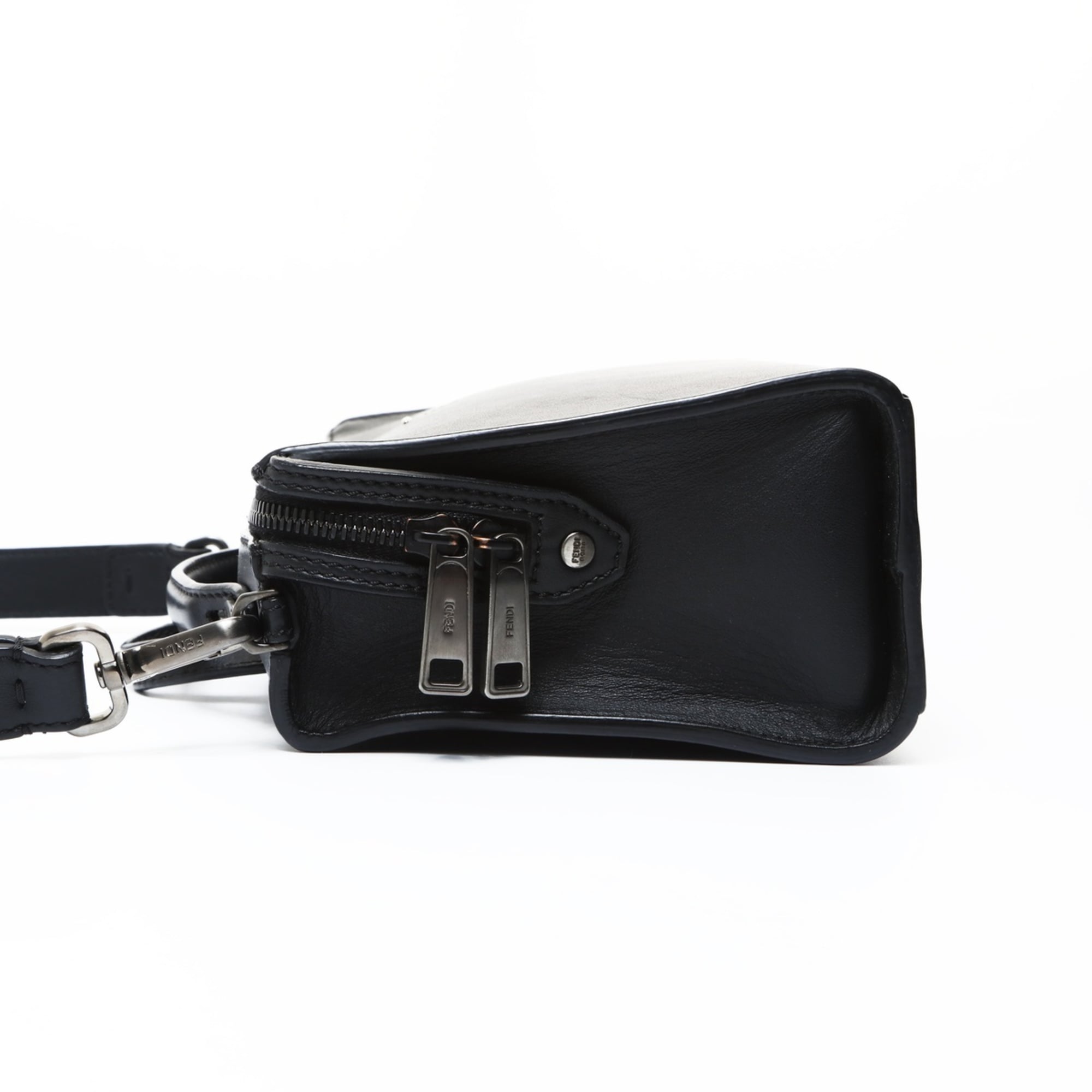 Fendi Black Shoulder Bag (Pre-Owned)