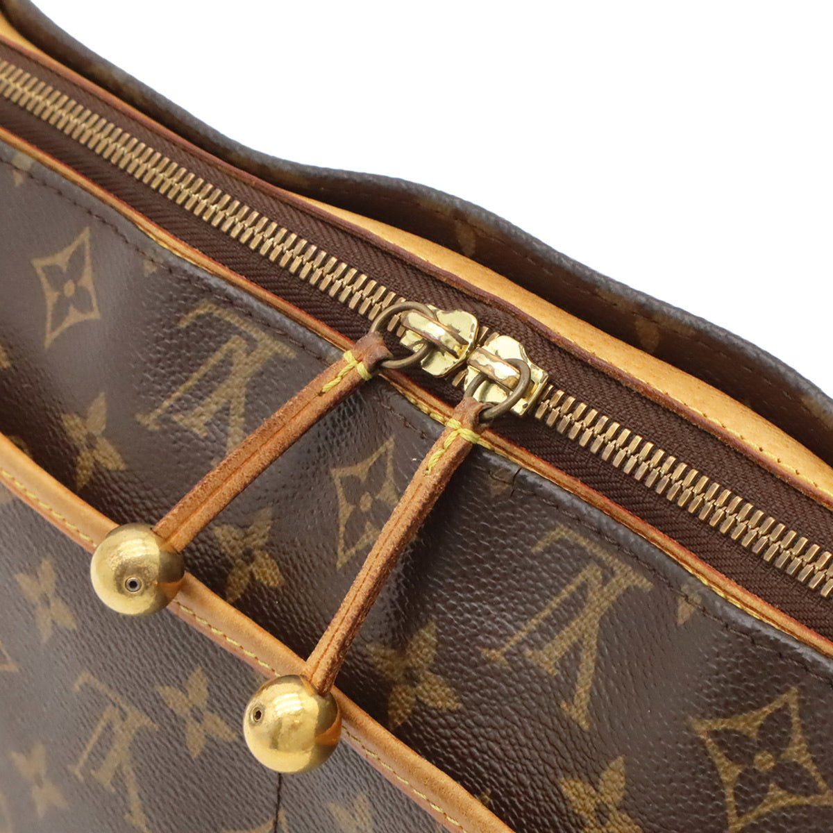 Louis Vuitton Monogram Brown Monogram Monogram Shoulder Bag (Pre-Owned)
