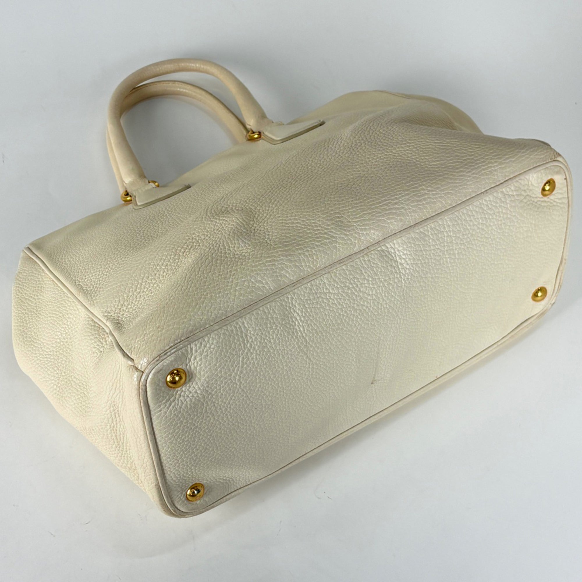 Prada Ivory Leather Handbag Tote Bag (Pre-Owned)
