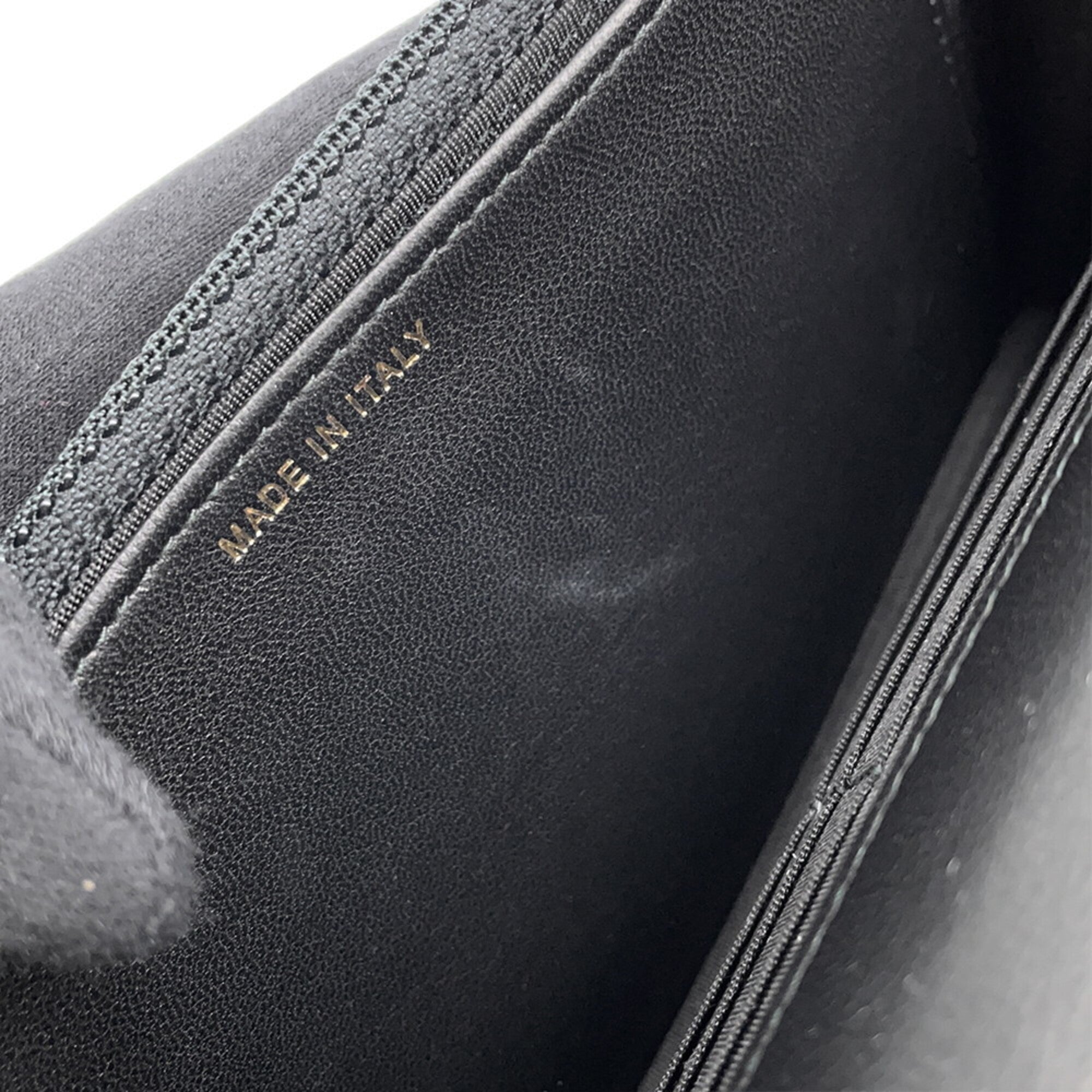 Chanel Black Leather Chain/Shoulder Wallet (Pre-Owned)