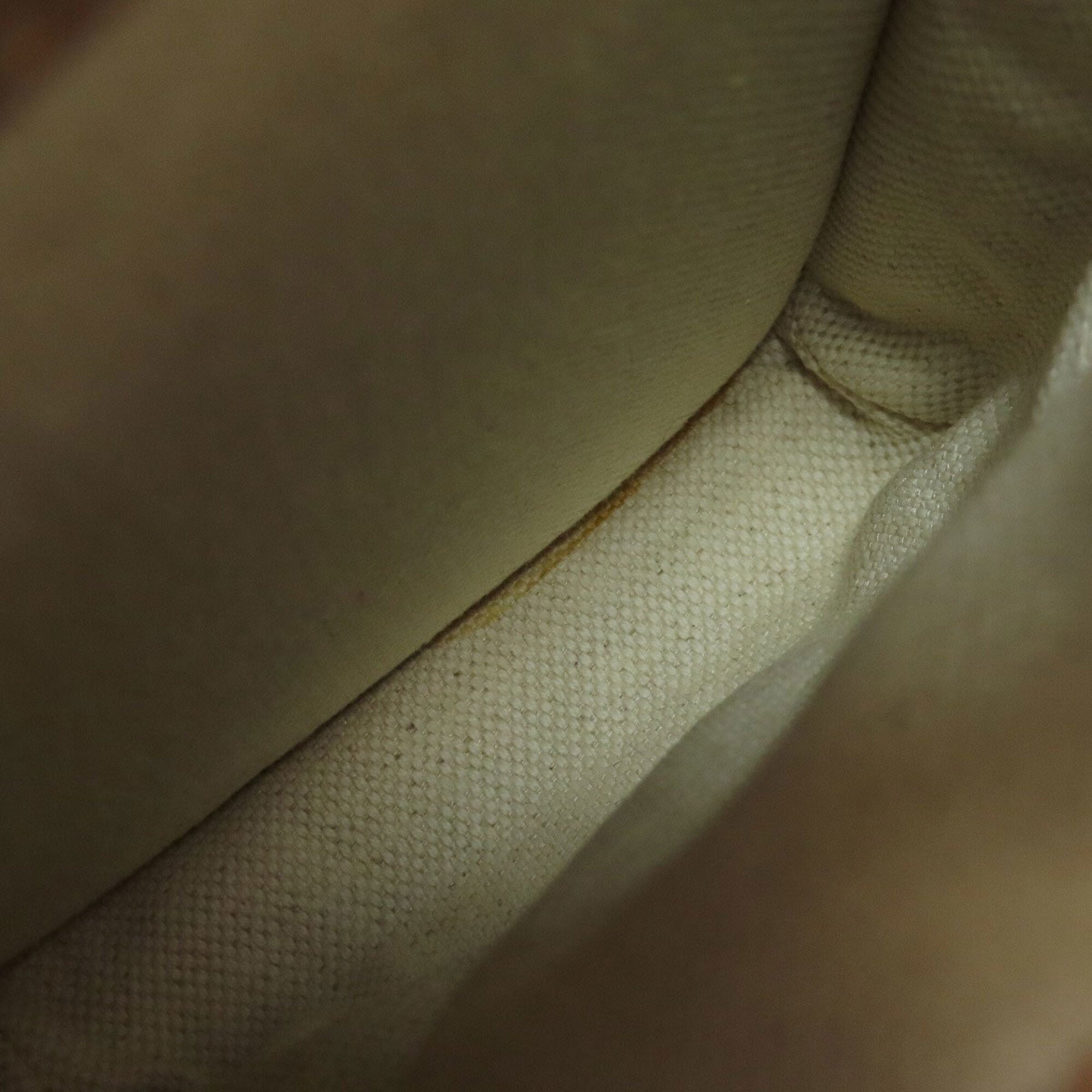 Gucci Beige Leather Backpack (Pre-Owned)