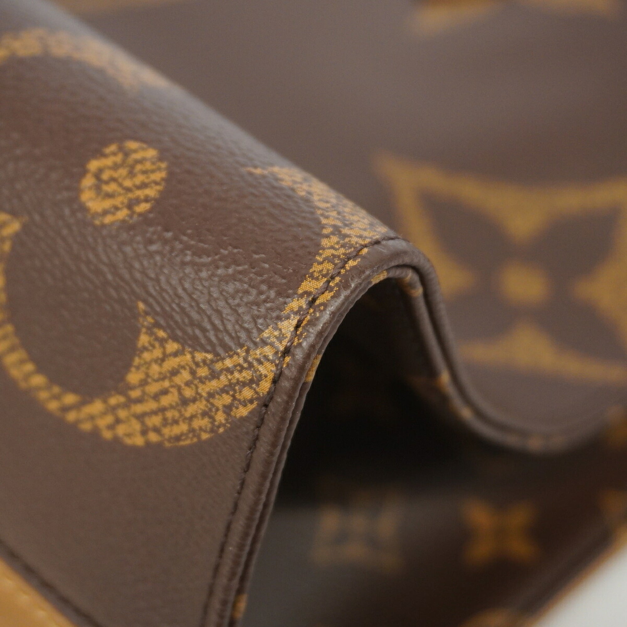 Louis Vuitton Brown Tote Bag (Pre-Owned)