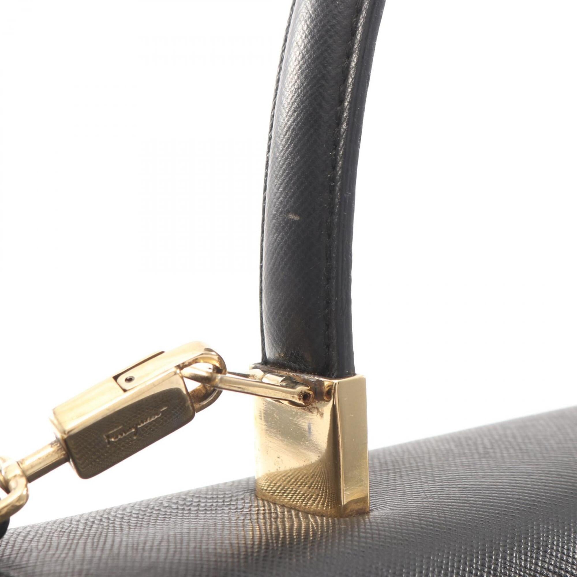 Salvatore Ferragamo Black Leather Handbag (Pre-Owned)