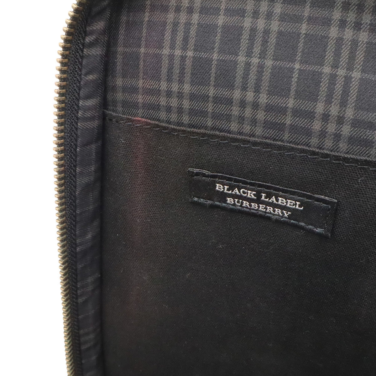 Burberry Black Nylon Canvas Leather Shoulder Bag Sling Bag (Pre-Owned)