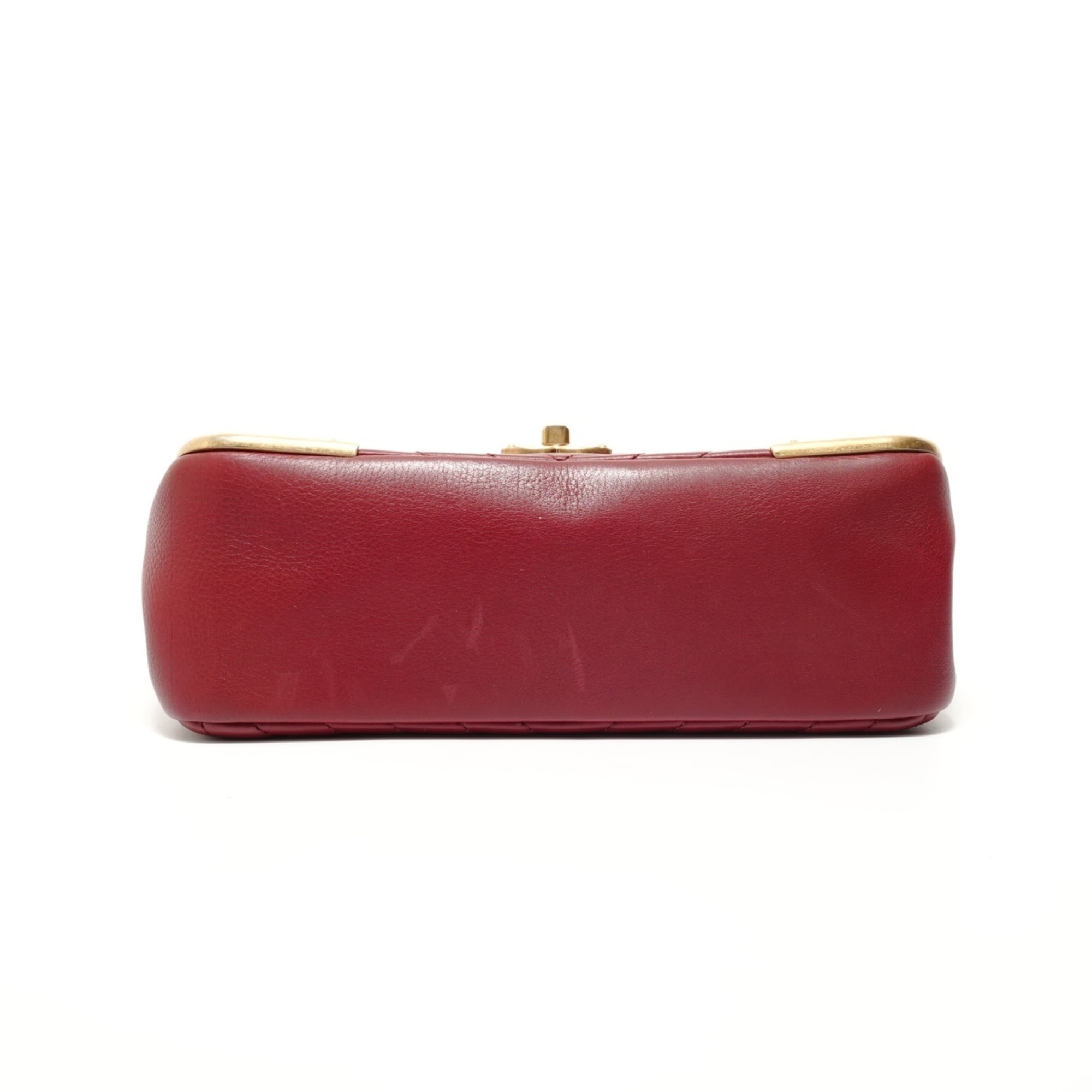 Chanel Red Color Shoulder Bag (Pre-Owned)