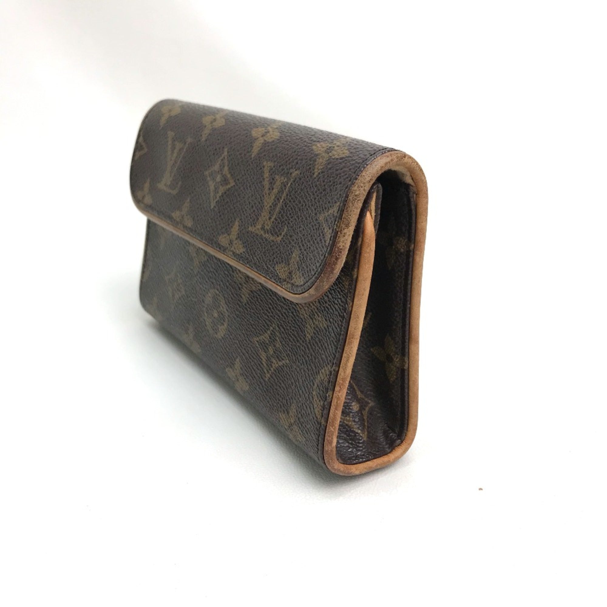 Louis Vuitton Brown Other Other (Pre-Owned)