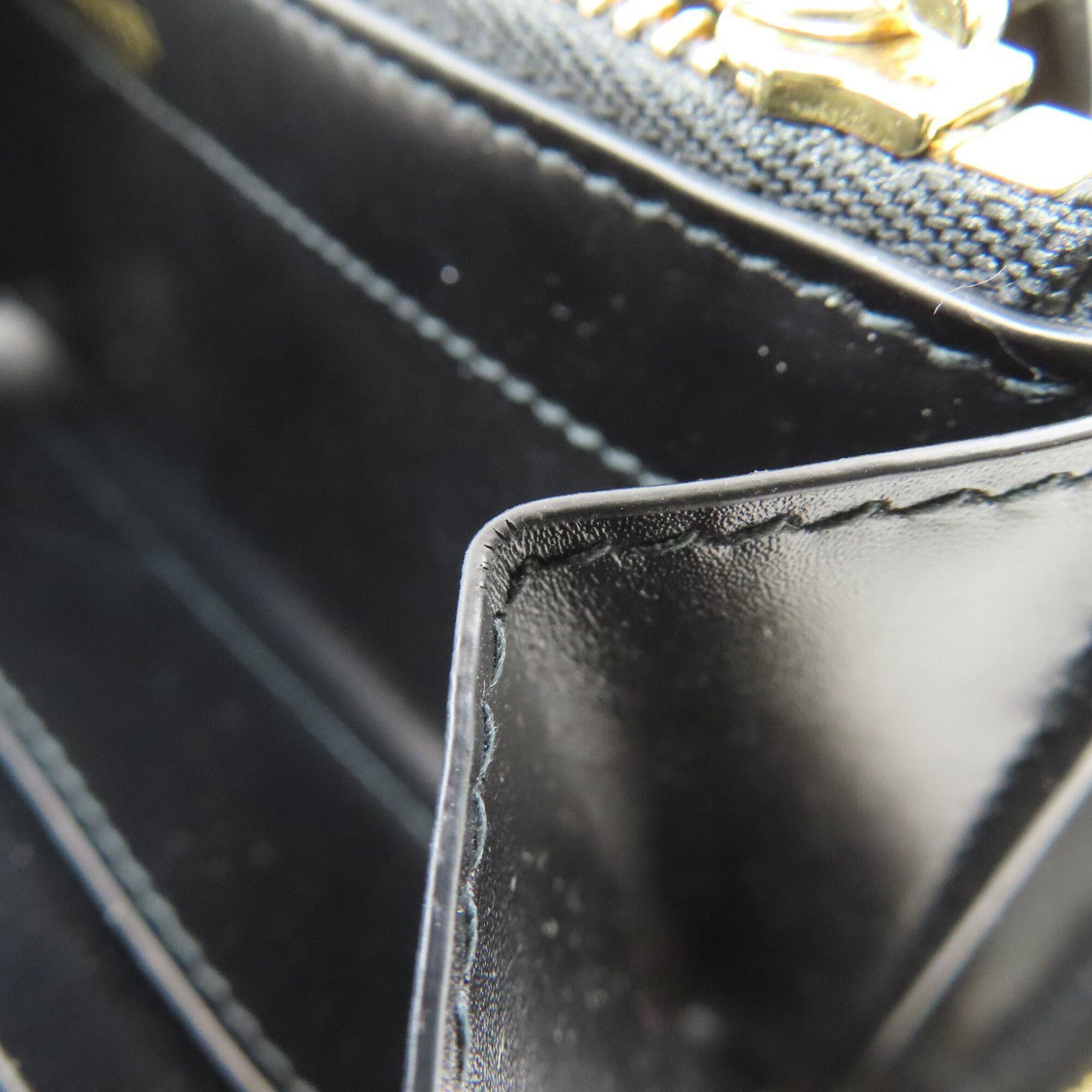 Bvlgari Black Leather Long Wallet (Bi-Fold) (Pre-Owned)