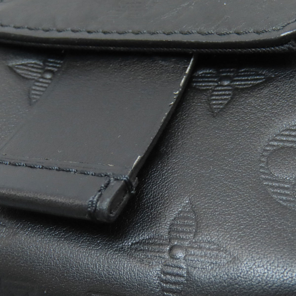 Louis Vuitton Noir Monogram Shadow Shoulder Bag (Pre-Owned)