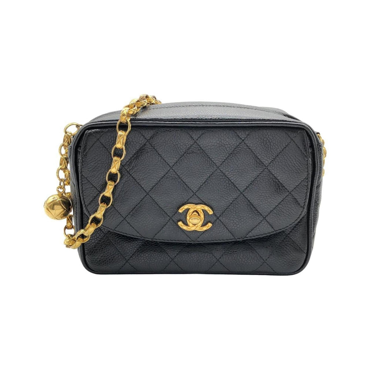 Chanel Black Grained Calfskin Shoulder Bag (Pre-Owned)