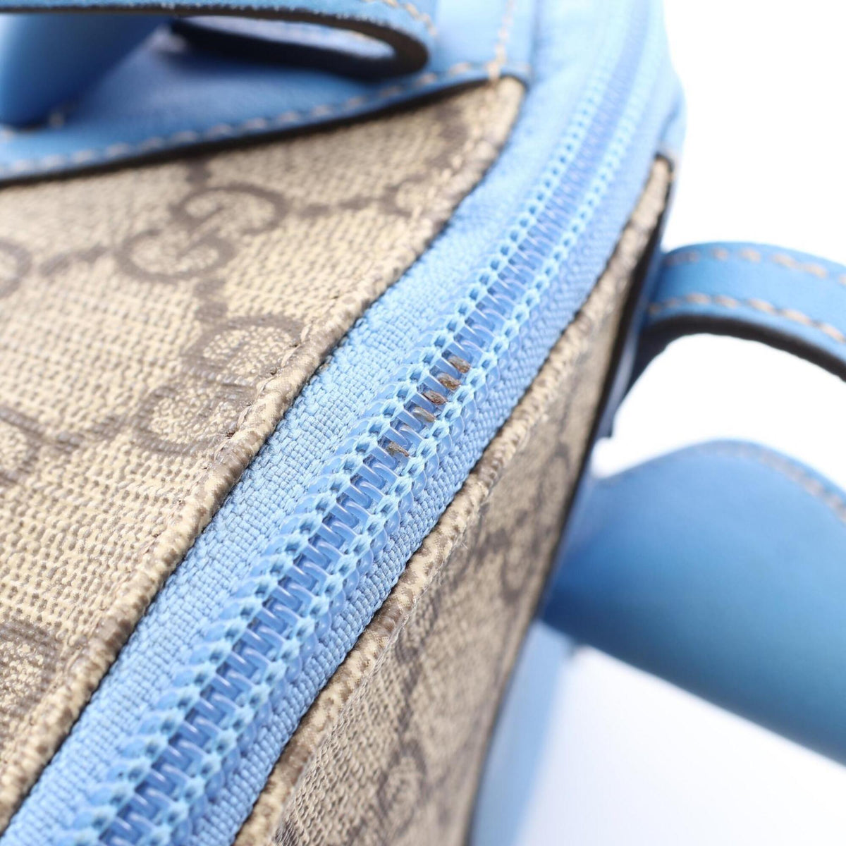 Gucci Beige Blue Pvc Leather Handbag (Pre-Owned)