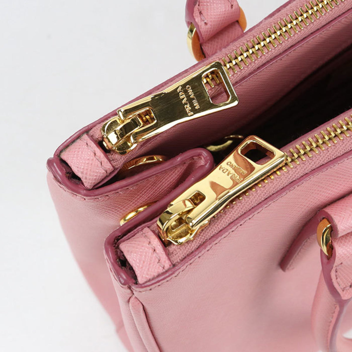 Prada Pink Leather Tote Bag (Pre-Owned)