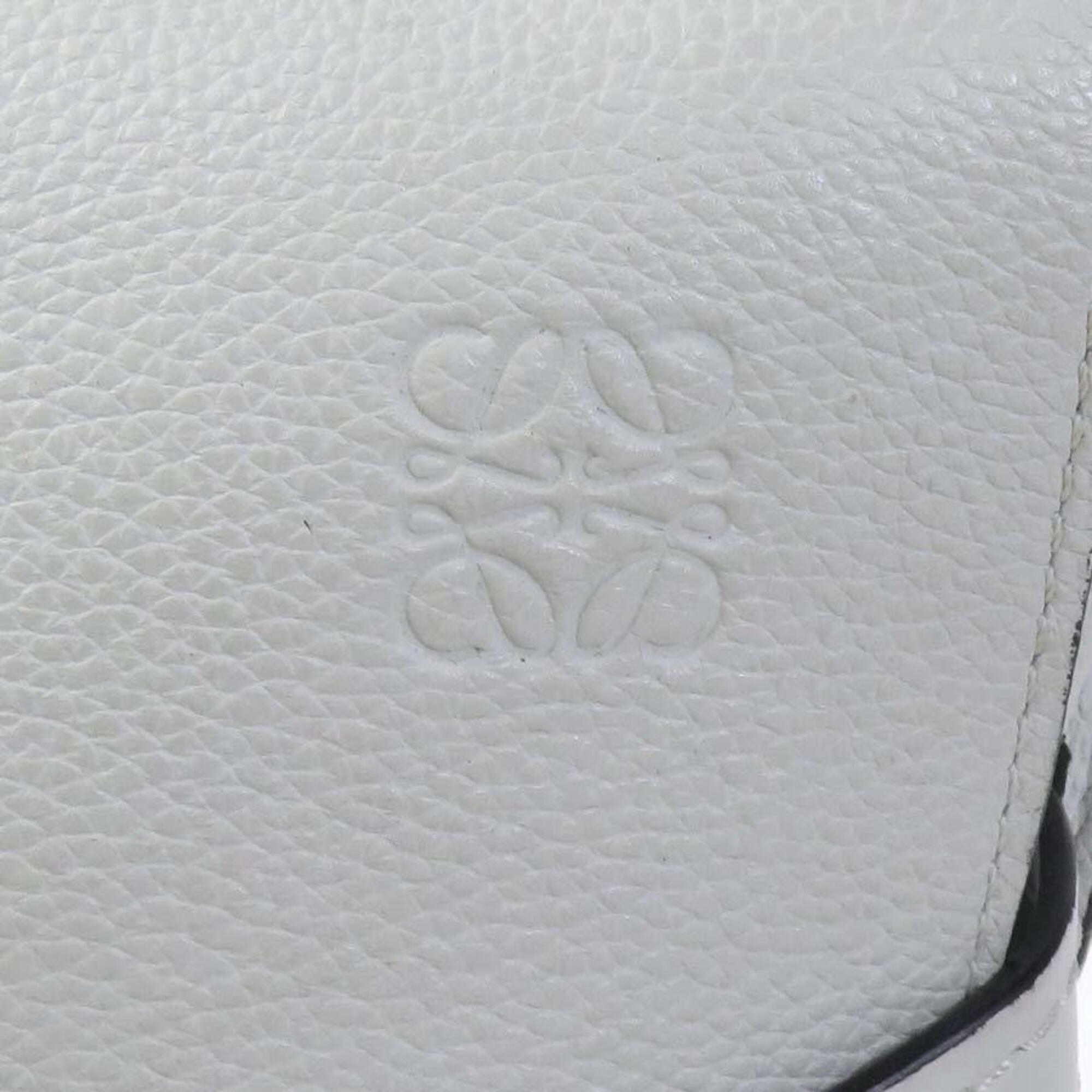 Loewe Light Blue Leather Shoulder Bag (Pre-Owned)