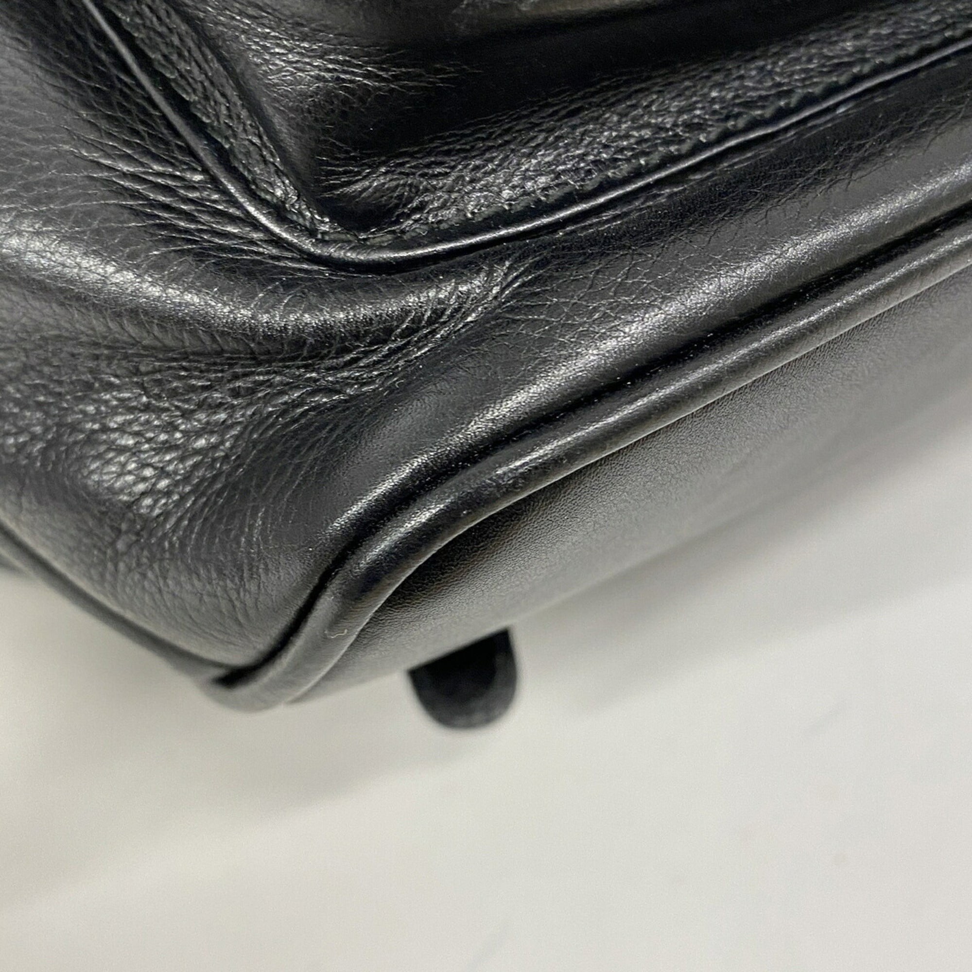 Gucci Black Leather Backpack (Pre-Owned)