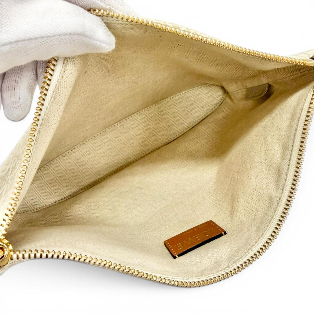 Loewe Beige Brown Leather Clutch Bag Pouch (Pre-Owned)