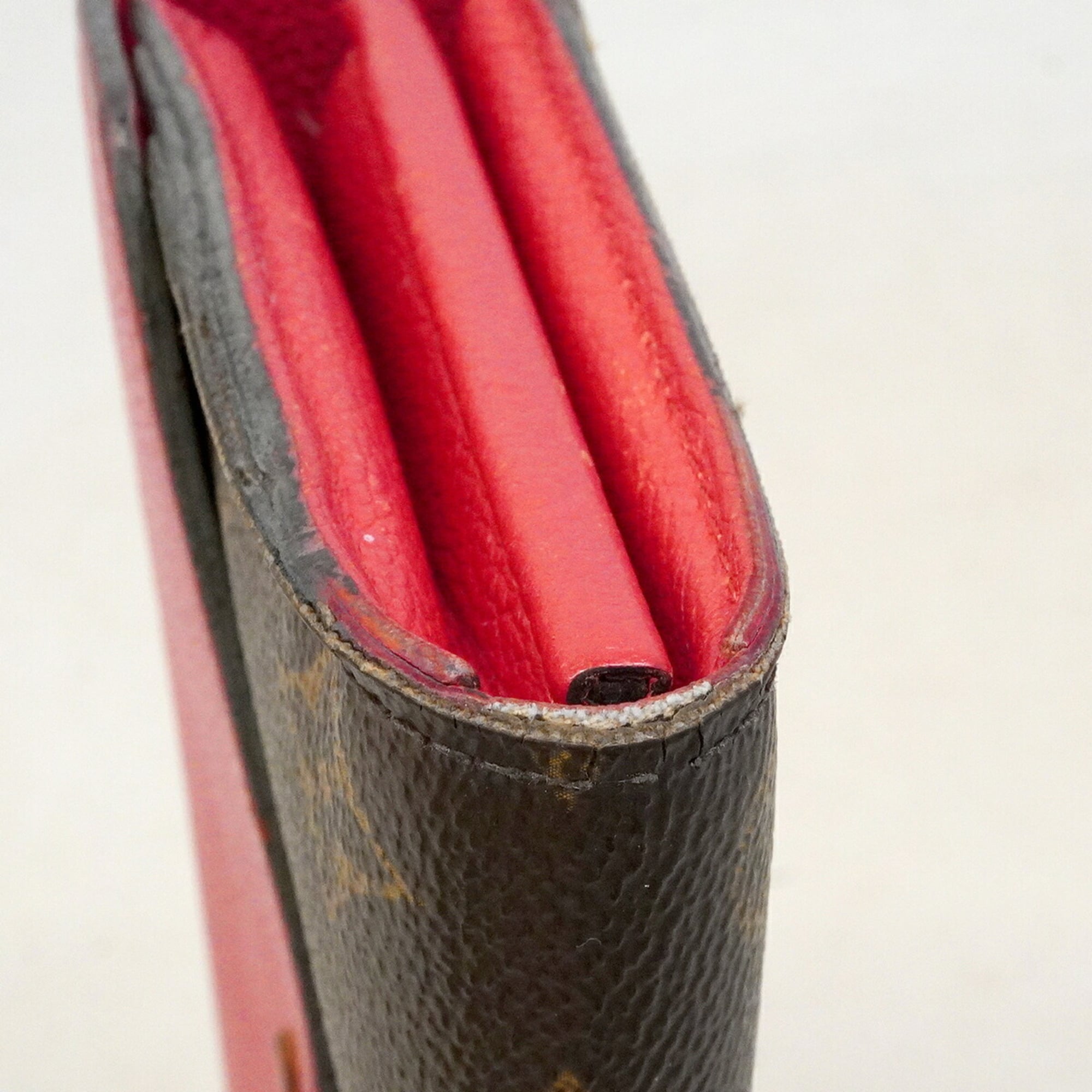 Louis Vuitton Freesia Long Wallet (Bi-Fold) (Pre-Owned)
