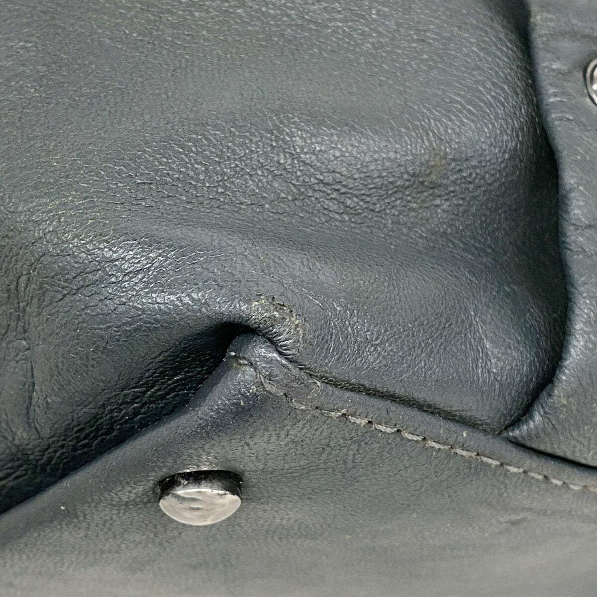 Chanel Dark Green Leather Tote Bag (Pre-Owned)