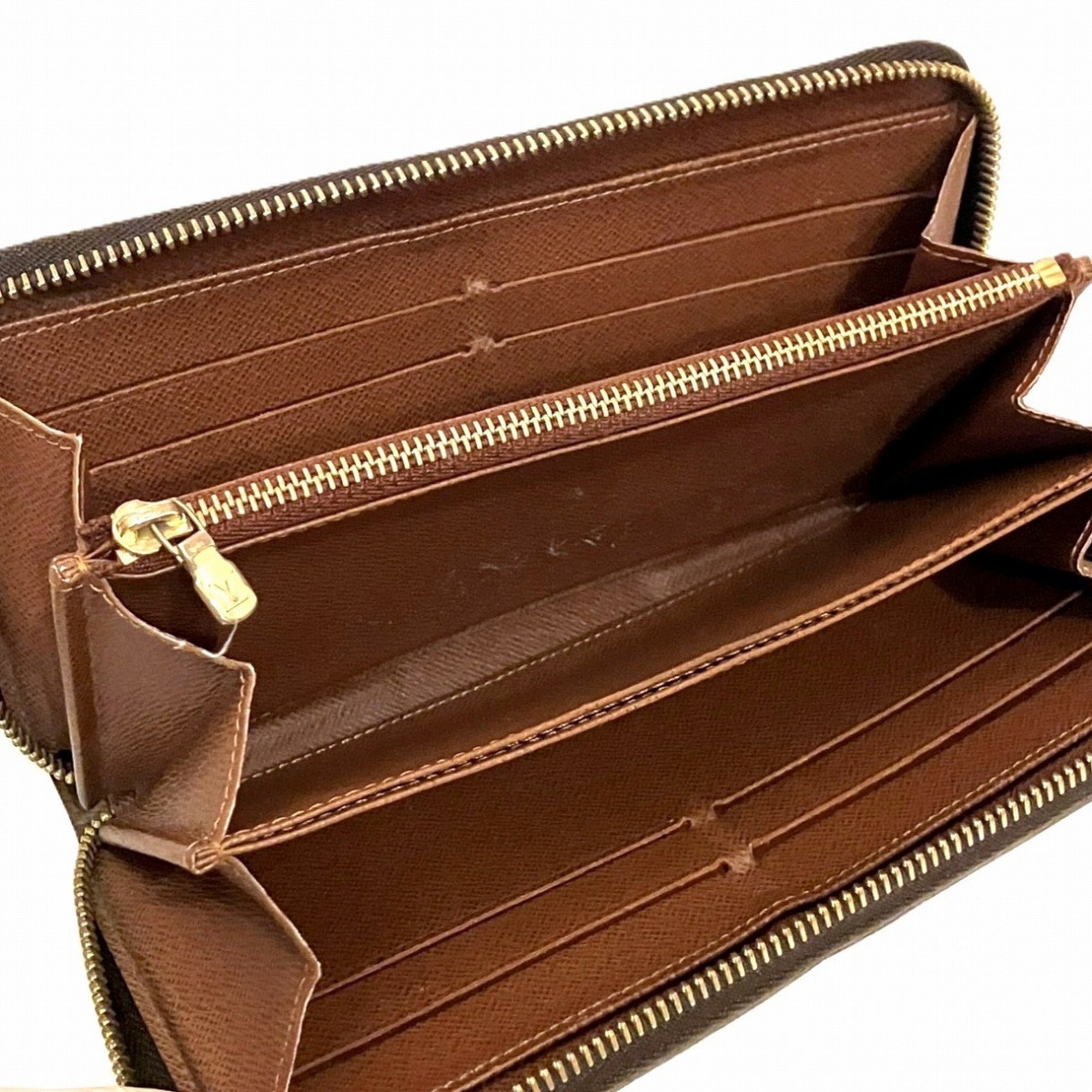 Louis Vuitton Brown Long Wallet (Bi-Fold) (Pre-Owned)
