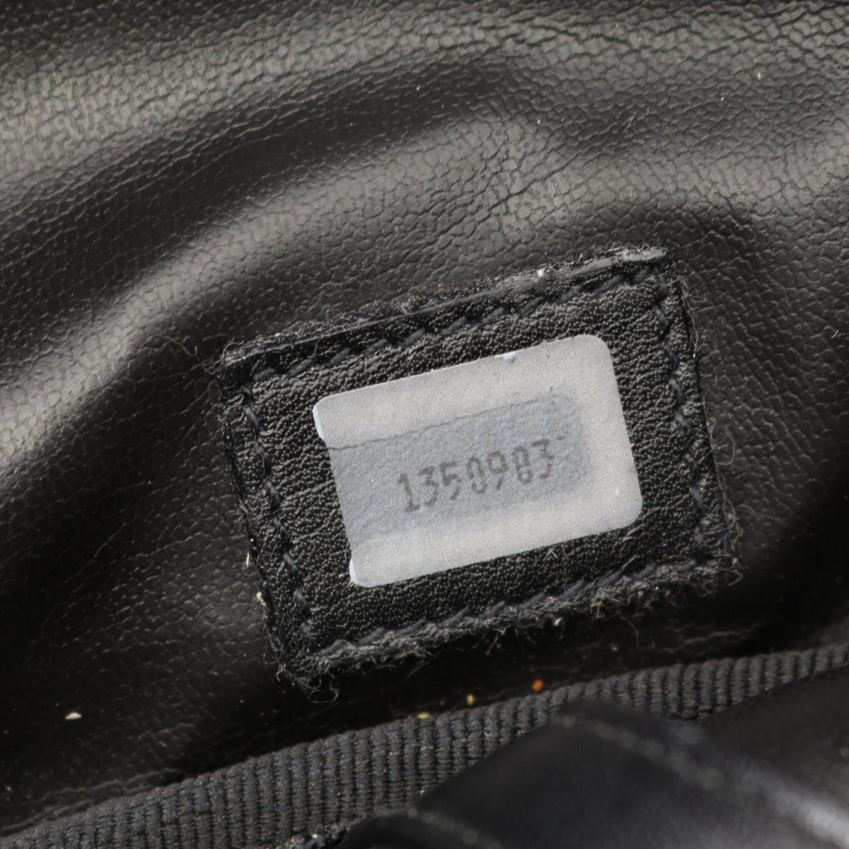Chanel Black Leather Handbag (Pre-Owned)