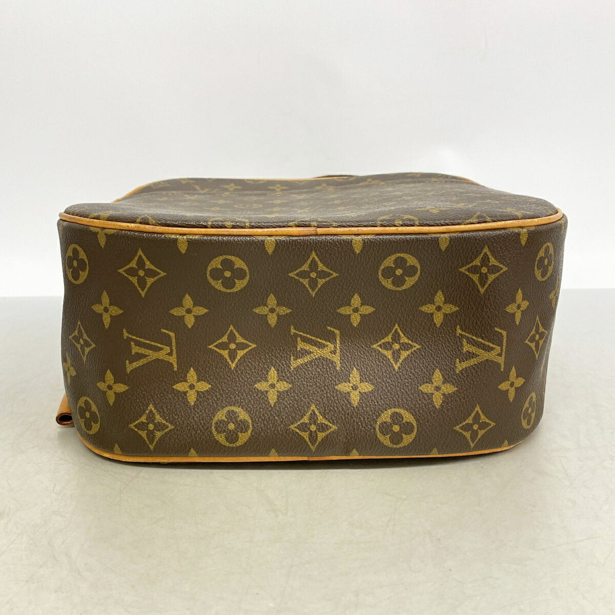 Louis Vuitton Brown Handbag (Pre-Owned)
