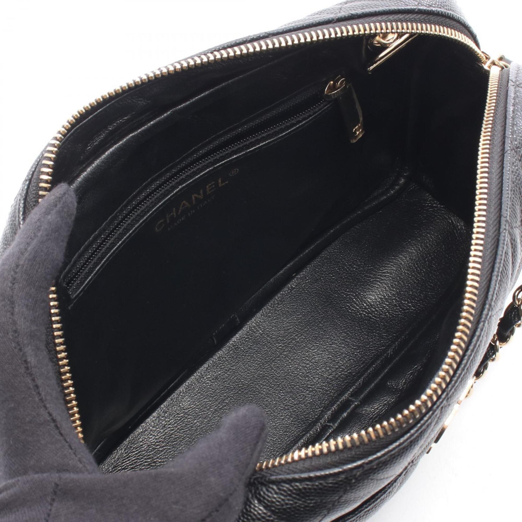 Chanel Black Grained Calfskin Handbag Shoulder Bag (Pre-Owned)