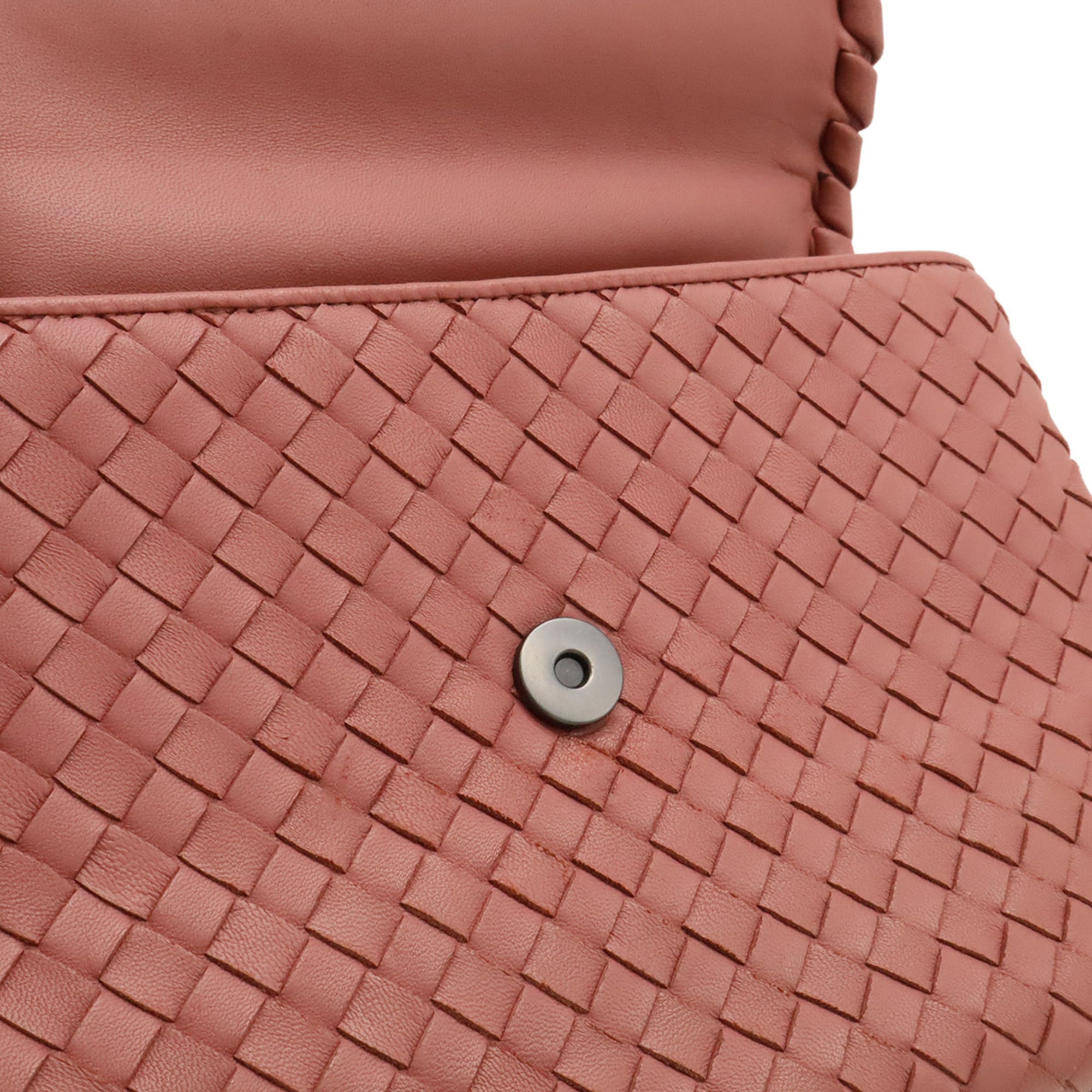 Bottega Veneta Intrecciato Pink Leather Shoulder Bag (Pre-Owned)