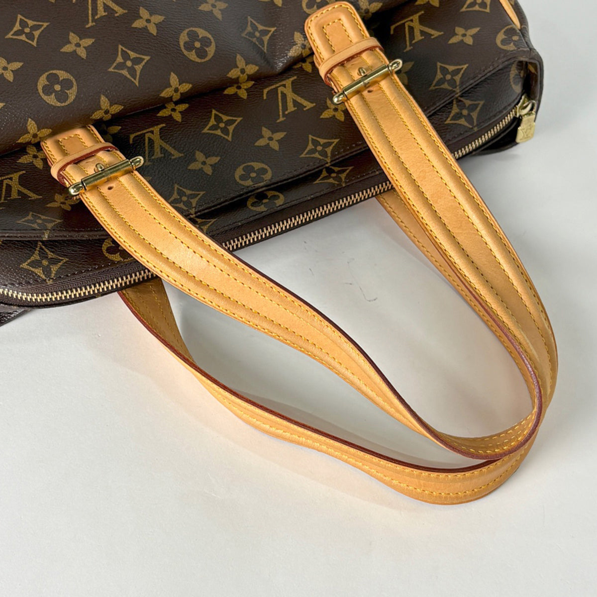 Louis Vuitton Brown Monogram Handbag Tote Bag (Pre-Owned)