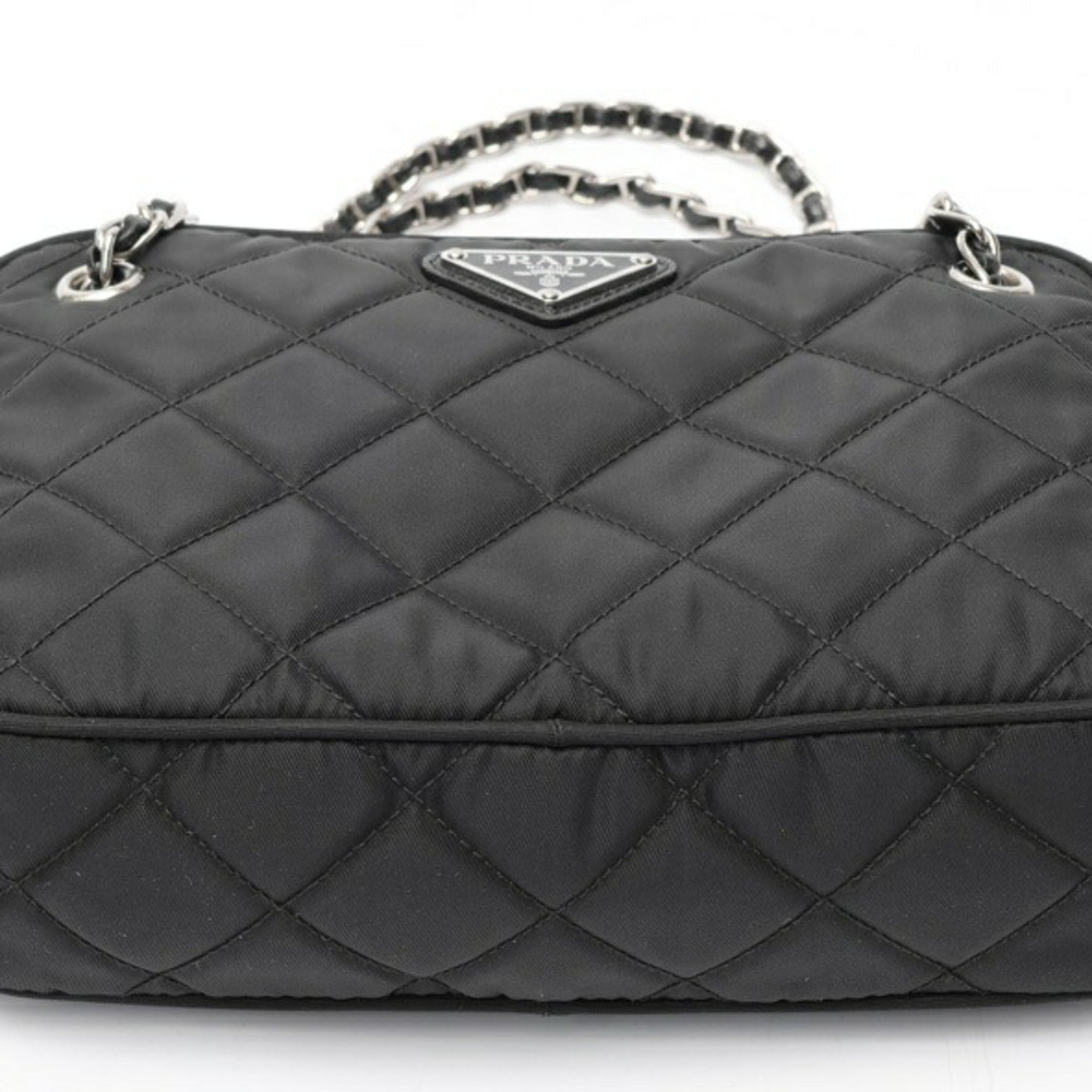 Prada Black Nylon Shoulder Bag (Pre-Owned)