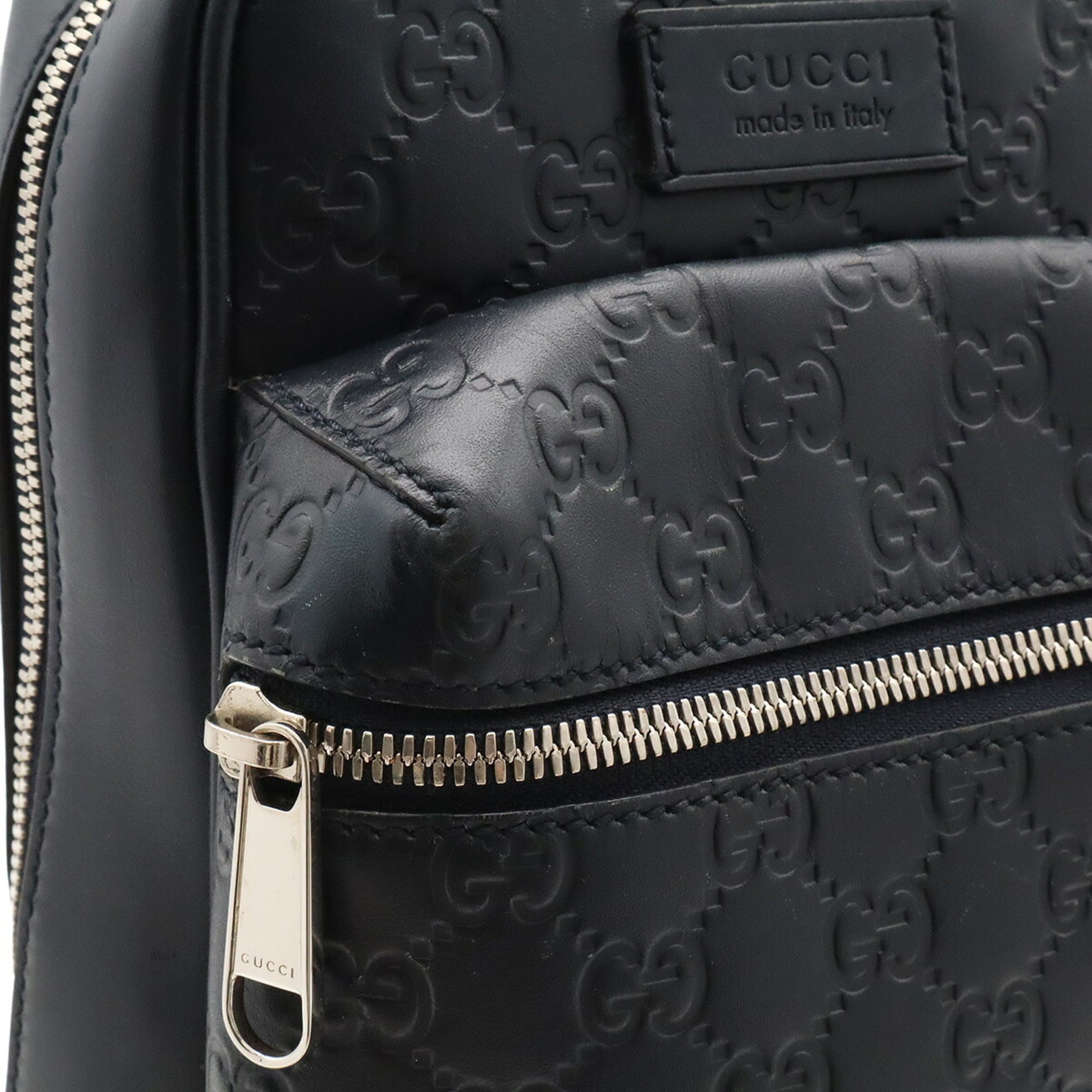Gucci Guccissima Navy Leather Shoulder Bag Sling Bag (Pre-Owned)