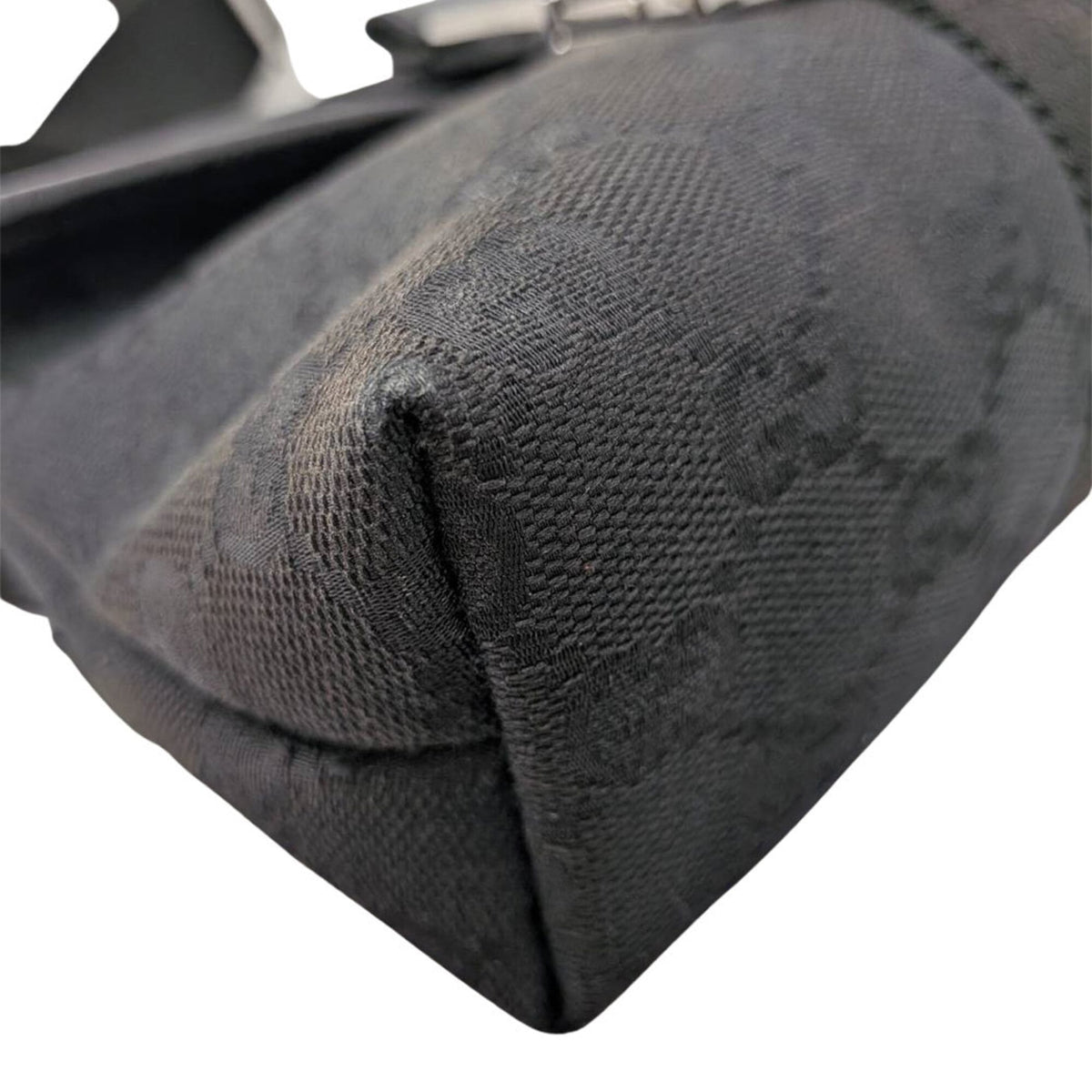 Gucci Black Gg Canvas Handbag Sling Bag (Pre-Owned)