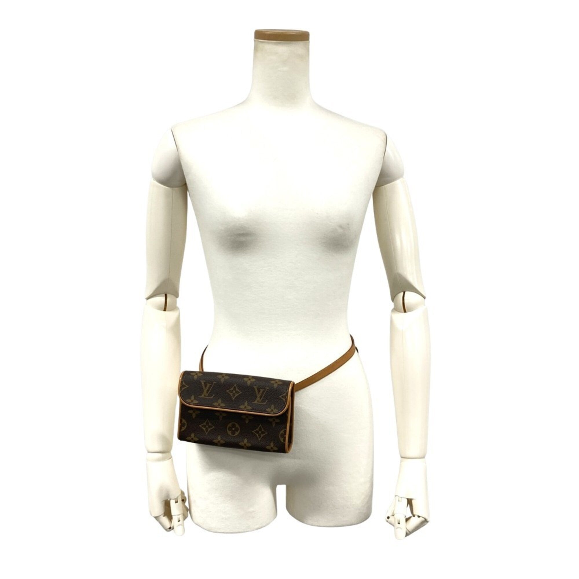 Louis Vuitton Brown Monogram Canvas Fanny Pack Handbag Pochette Pouch (Pre-Owned)