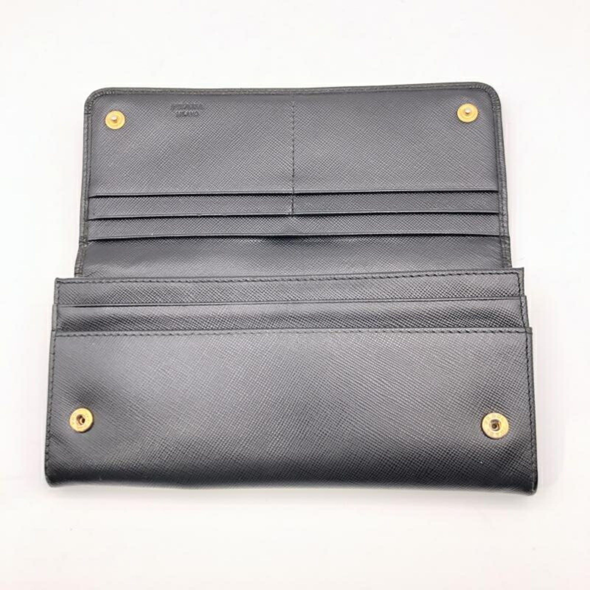 Prada Black (Pre-Owned)