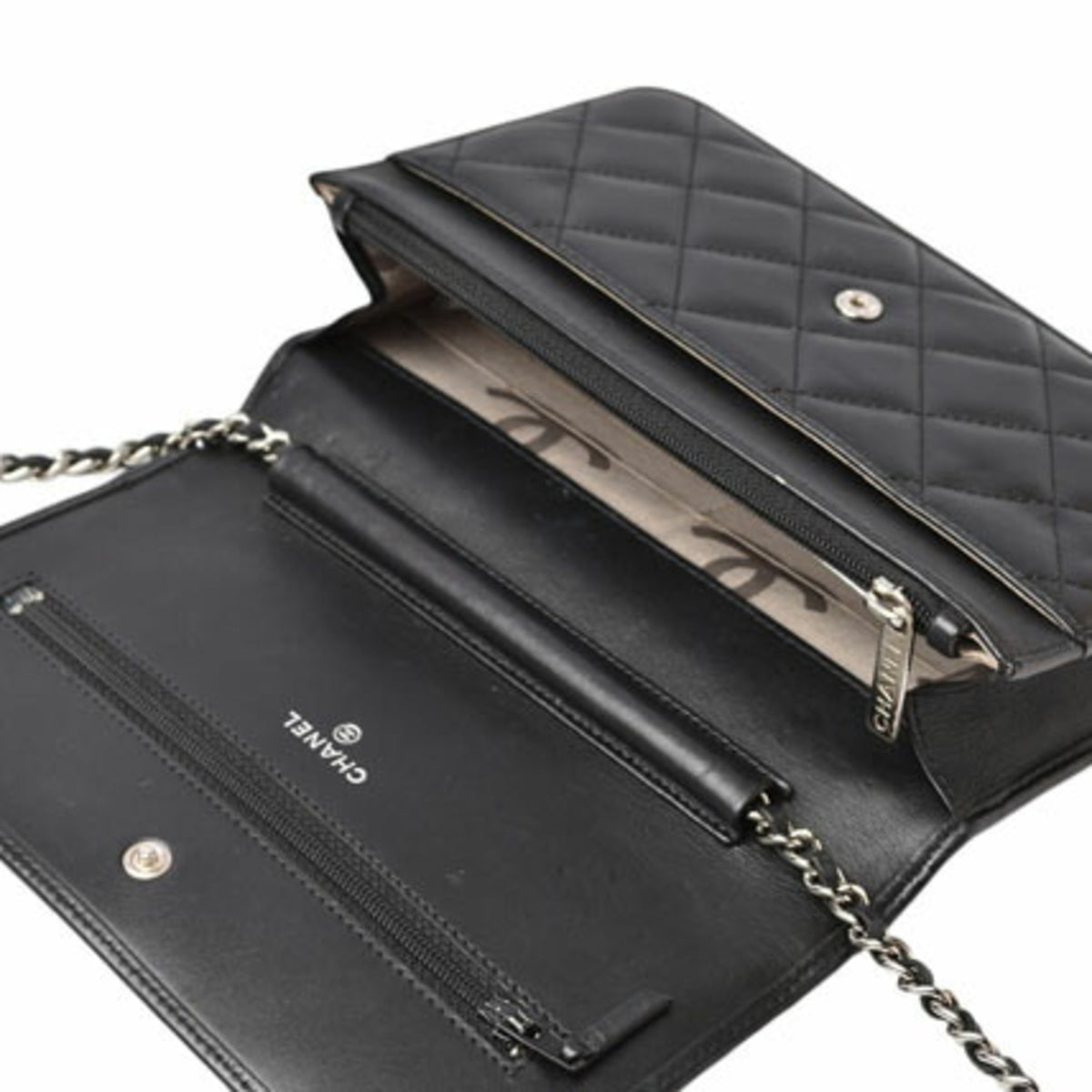 Chanel Black Leather Chain/Shoulder Wallet (Pre-Owned)