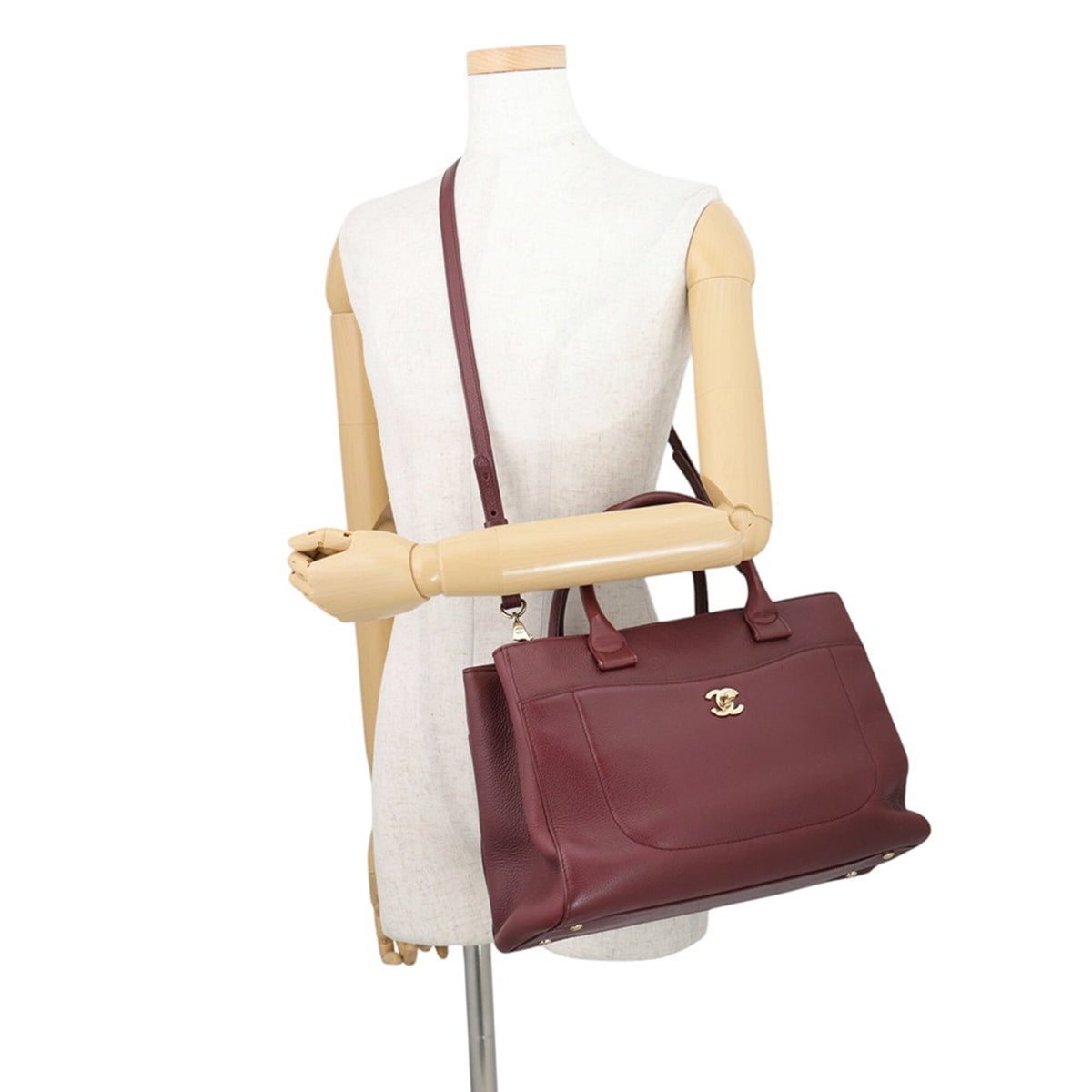 Chanel Bordeaux Champagne Gold Grained Calfskin Handbag Shoulder Bag Tote Bag (Pre-Owned)