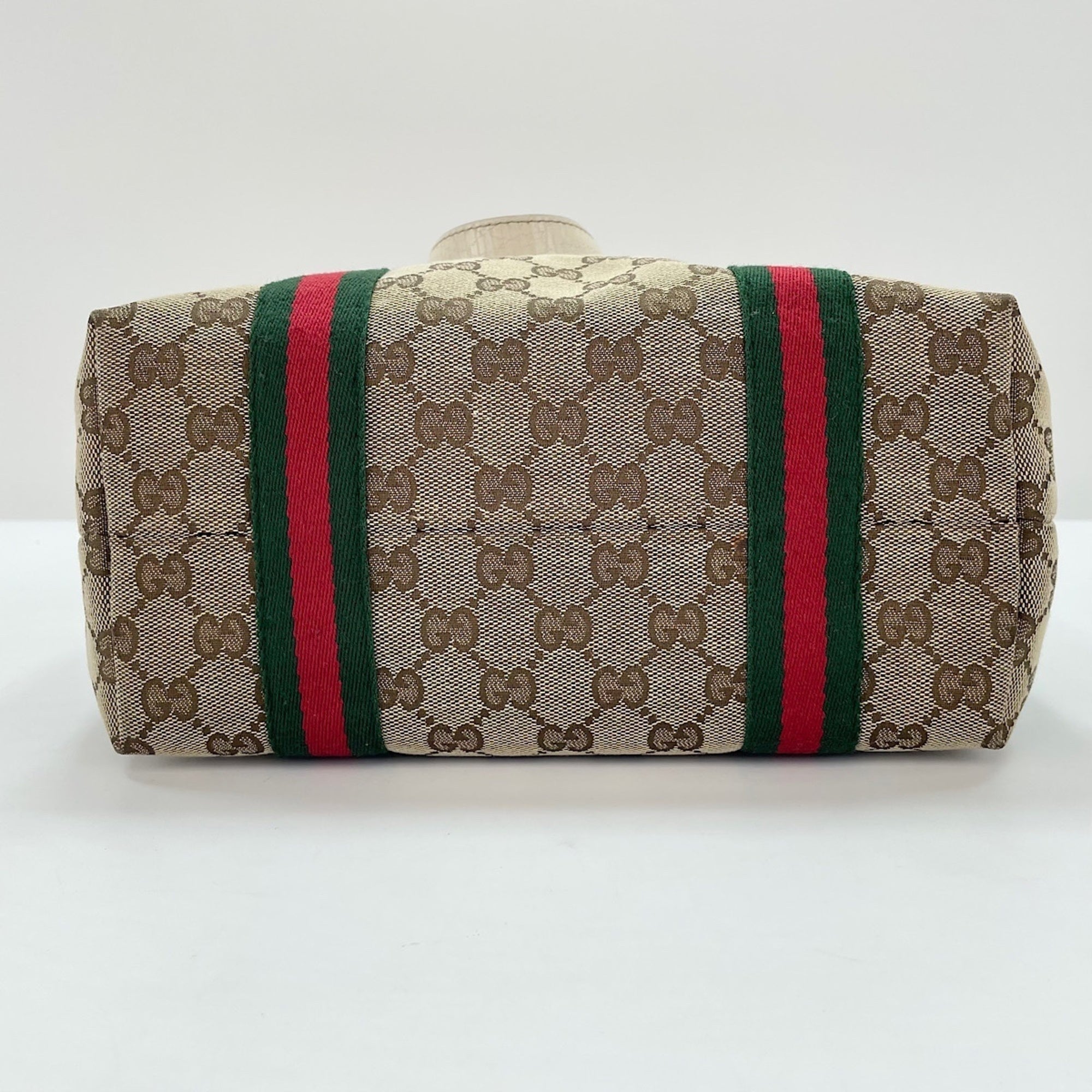 Gucci Sherry Line Beige Handbag (Pre-Owned)