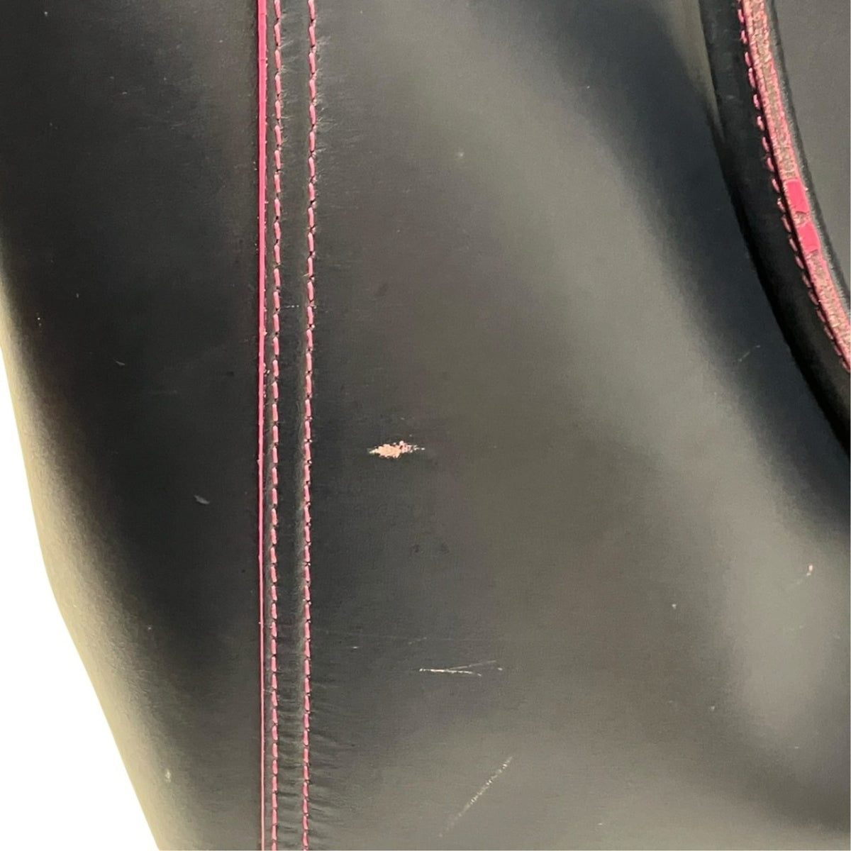Loewe Dark Navy Pink Leather Pouch Tote Bag (Pre-Owned)