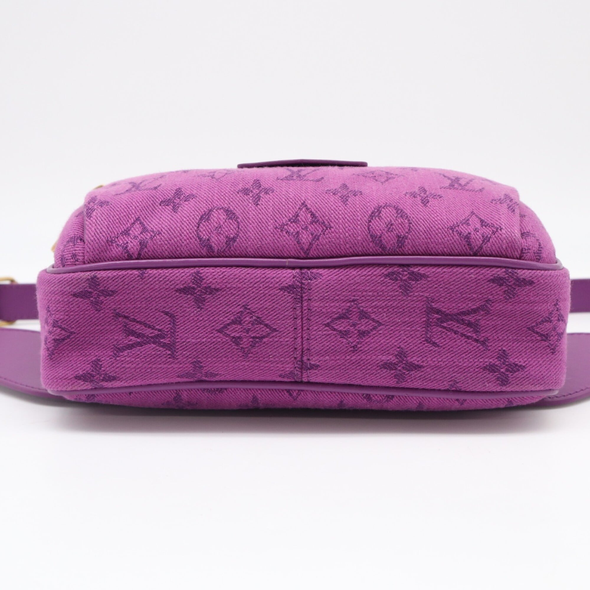 Louis Vuitton Monogram Denim Purple Monogram Denim Shoulder Bag (Pre-Owned)