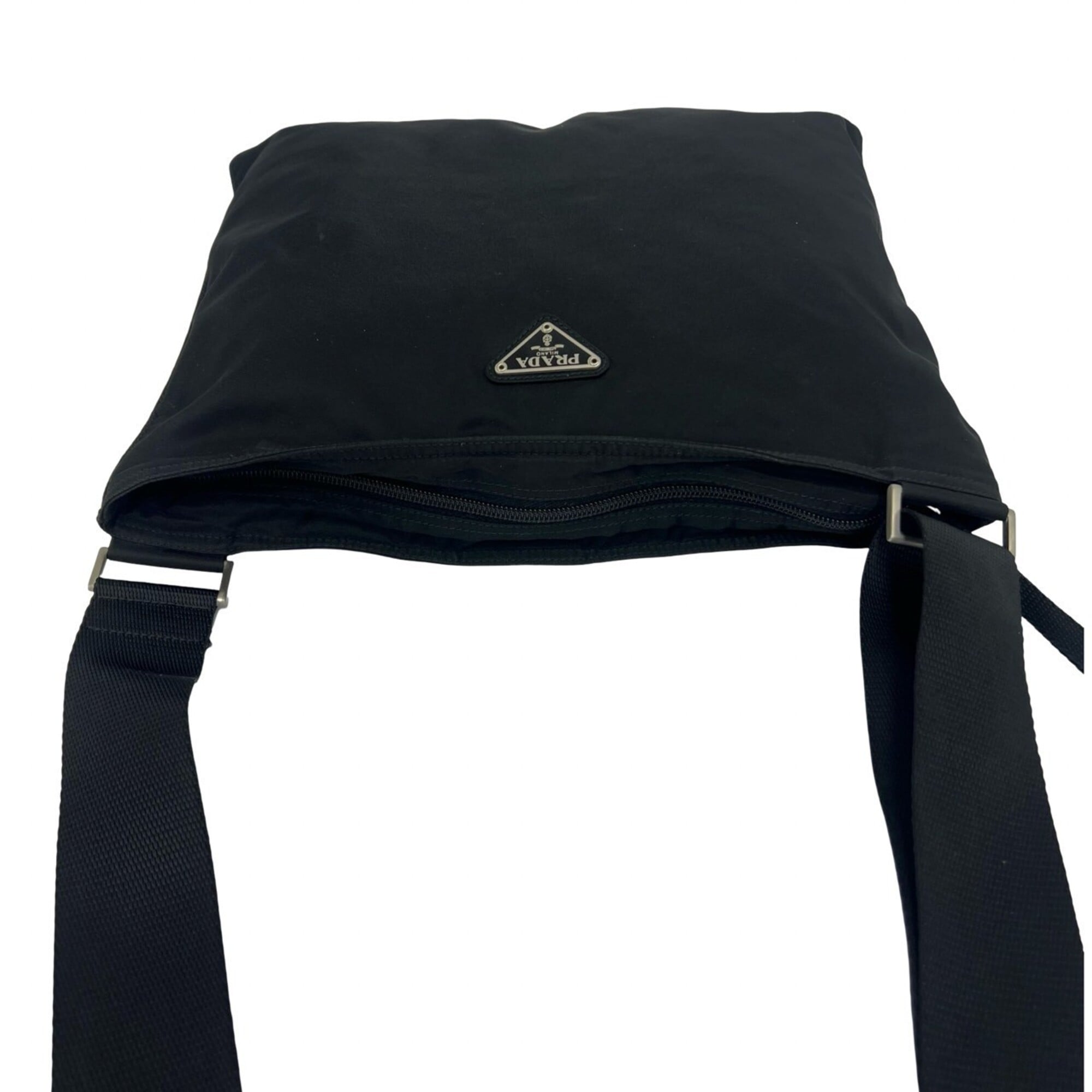 Prada Black Nylon Shoulder Bag (Pre-Owned)