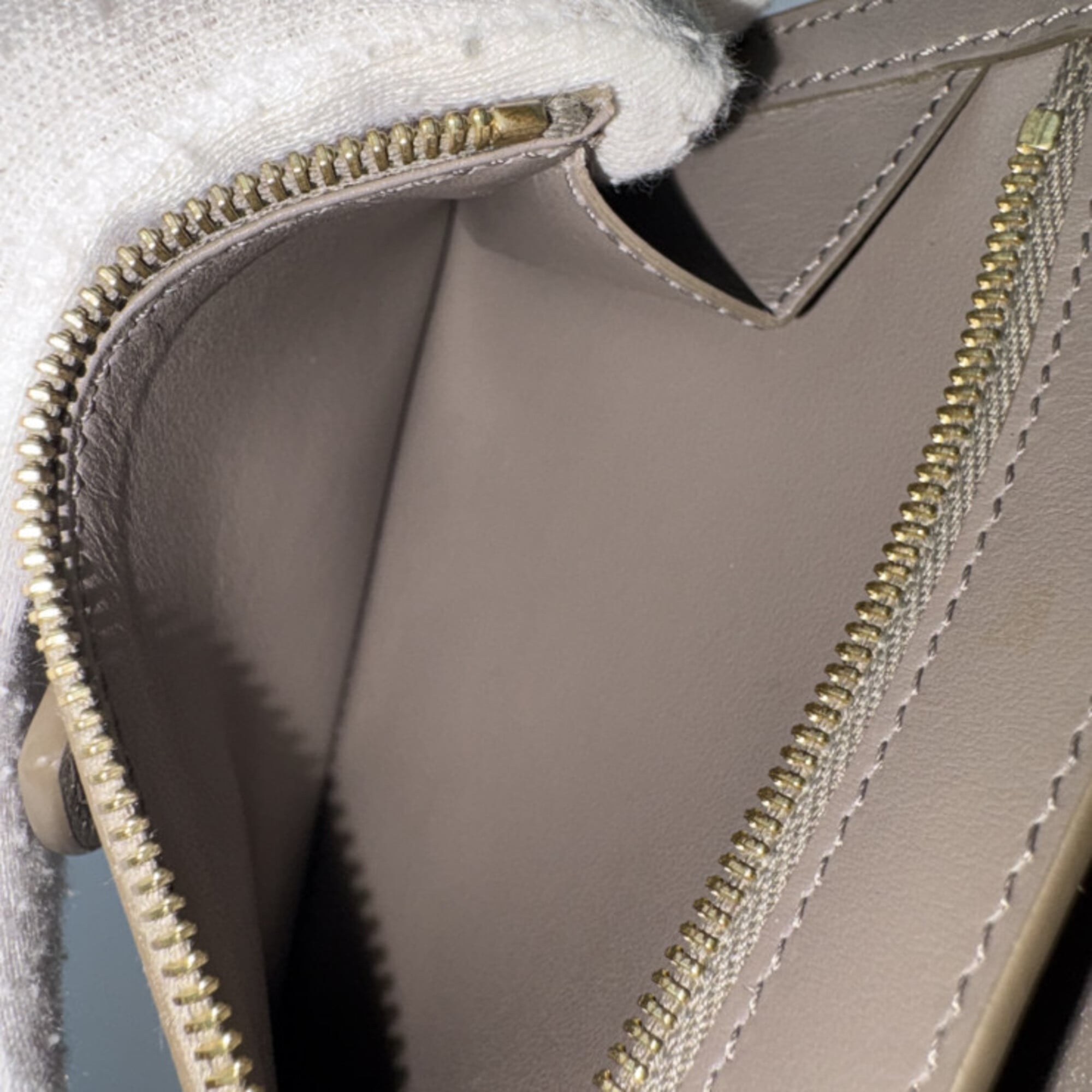 Celine Grayish Leather Wallet (Bi-Fold) (Pre-Owned)