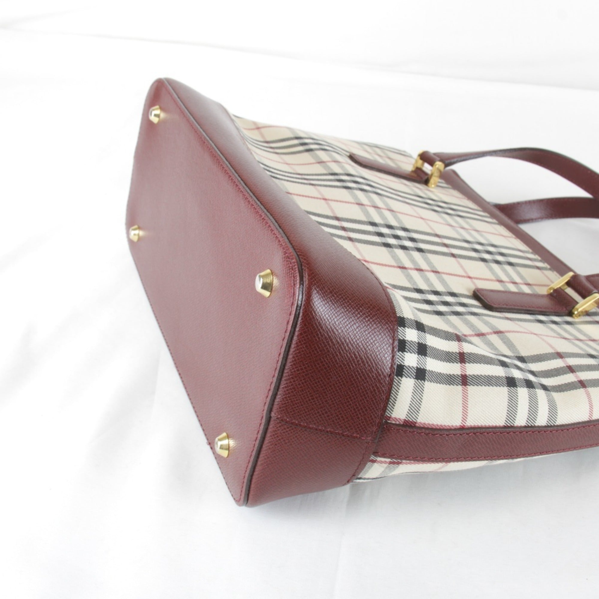 Burberry Red Color Canvas Leather Handbag (Pre-Owned)