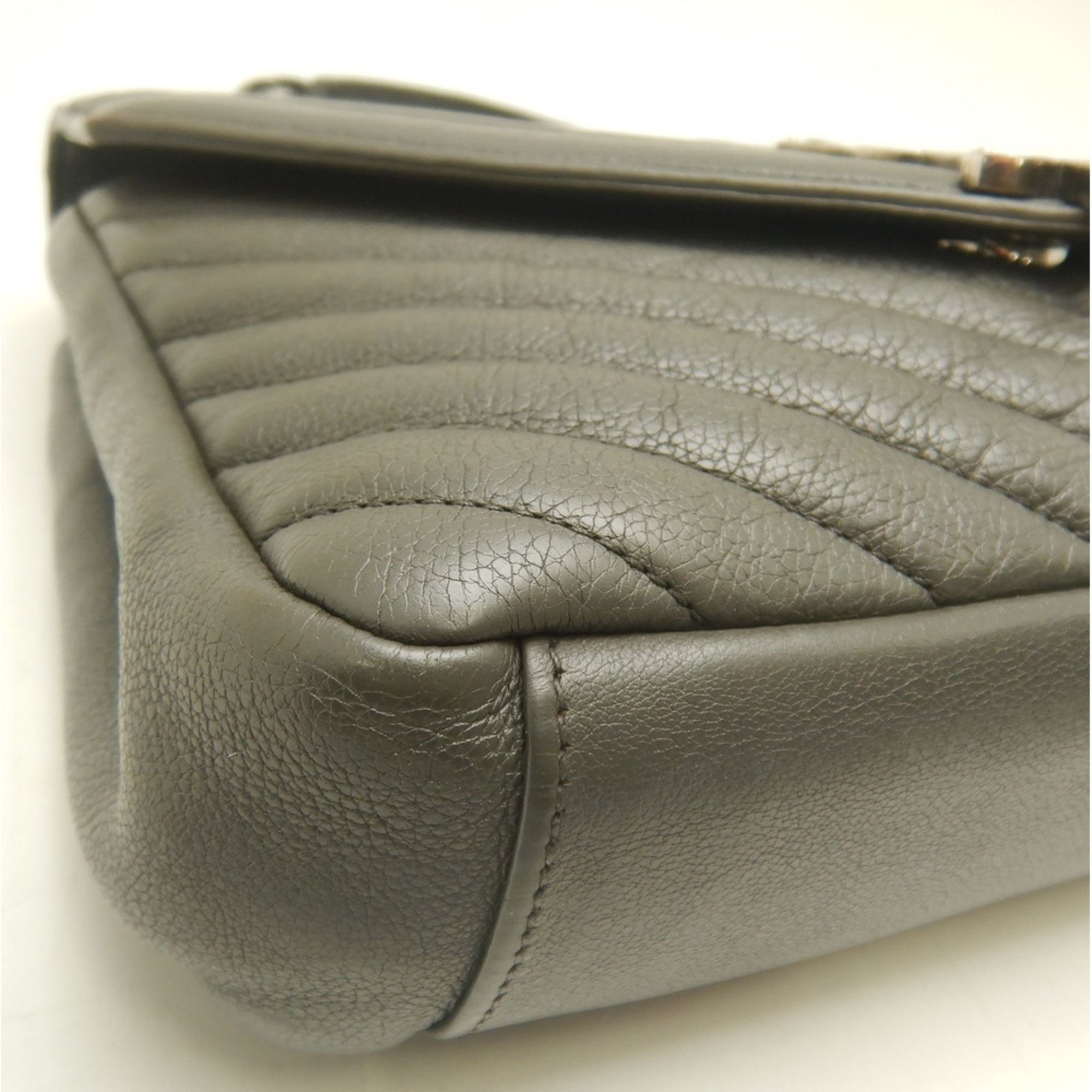 Yves Saint Laurent Gray Leather Handbag School Bag (Pre-Owned)