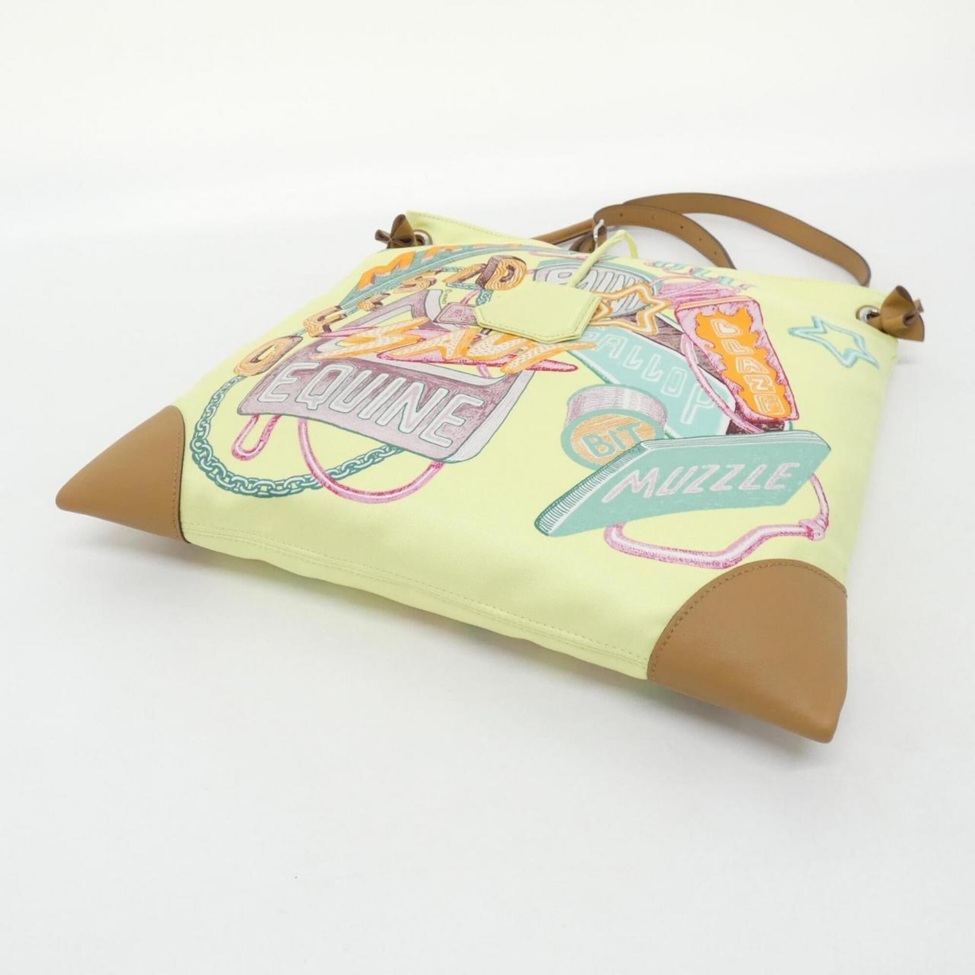 Hermes Biscuit Jaune Silk Swift Leather Shoulder Bag (Pre-Owned)