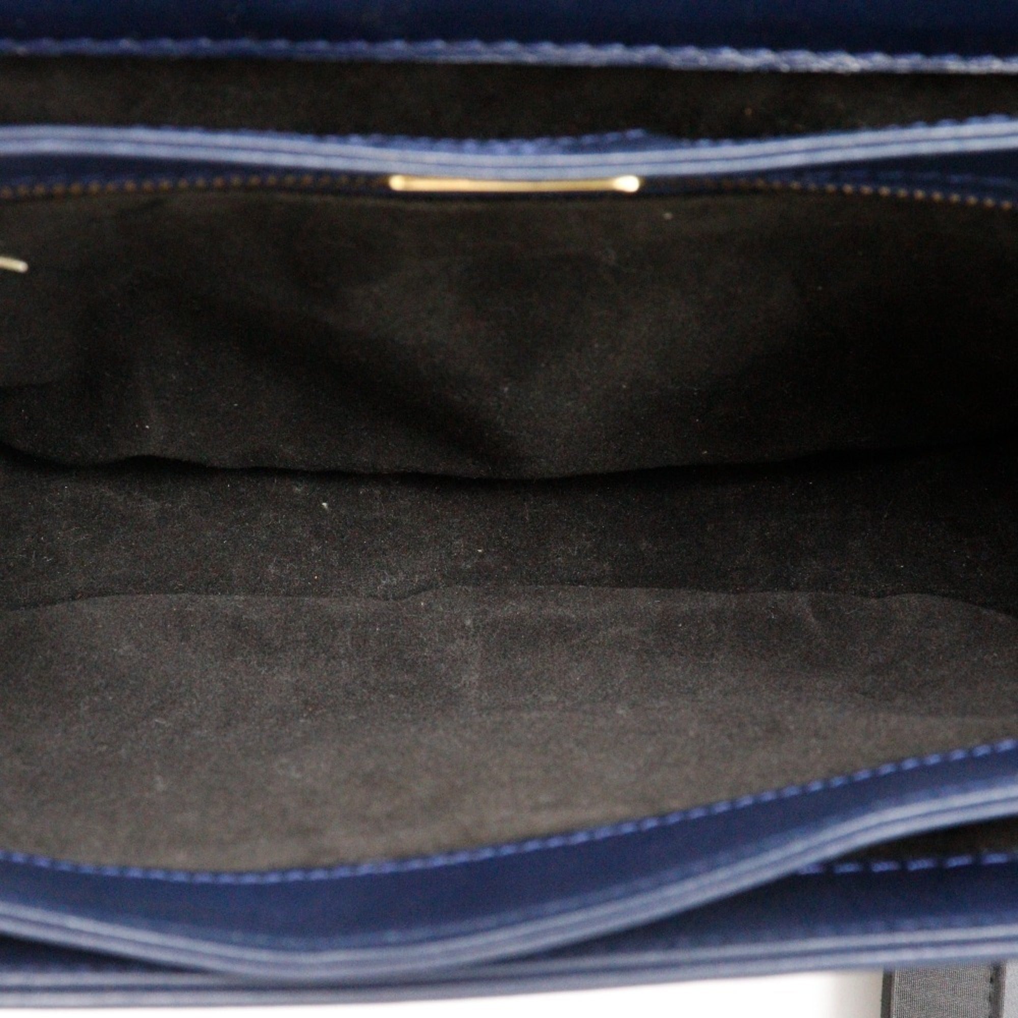 Gucci Navy Leather Shoulder Bag (Pre-Owned)