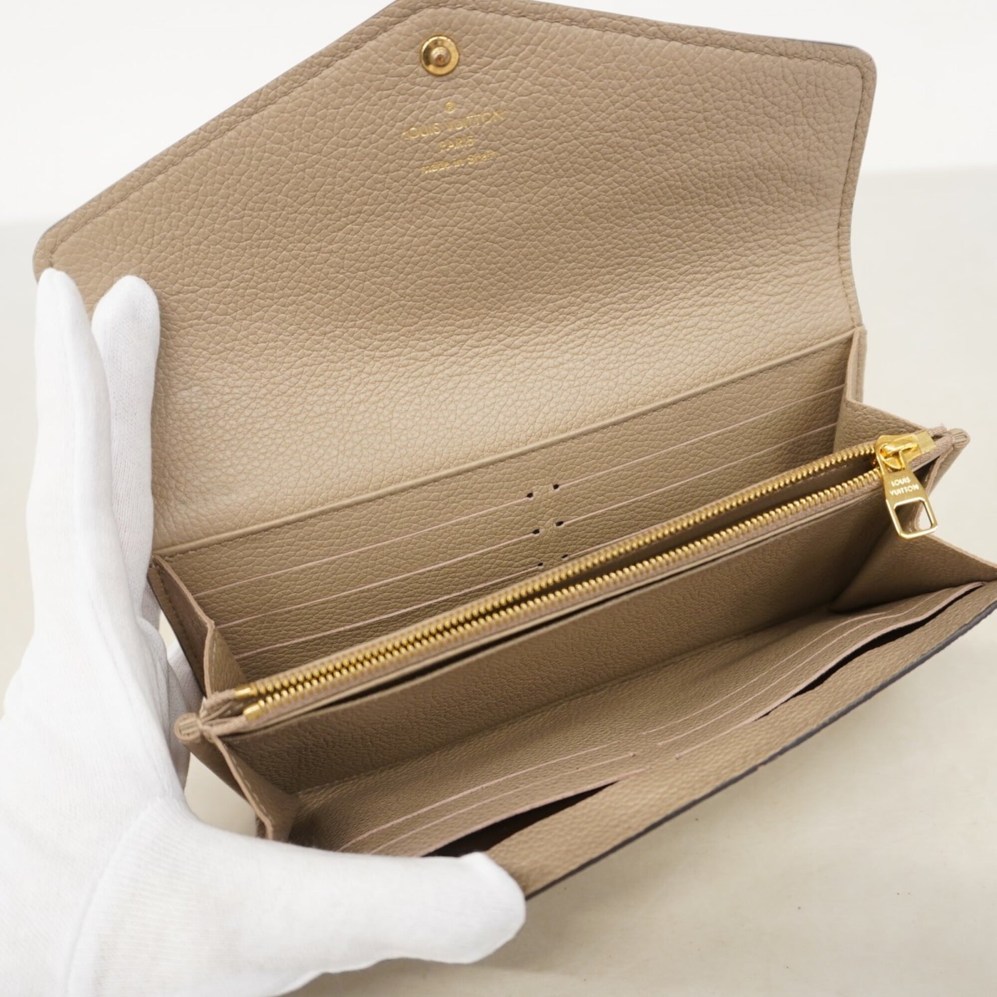 Louis Vuitton Tourterelle Long Wallet (Bi-Fold) (Pre-Owned)