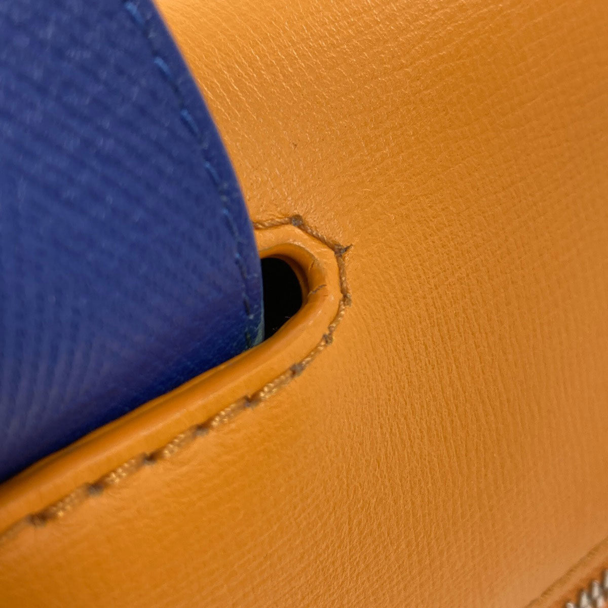 Louis Vuitton Orange Saffron Leather Shoulder Bag (Pre-Owned)